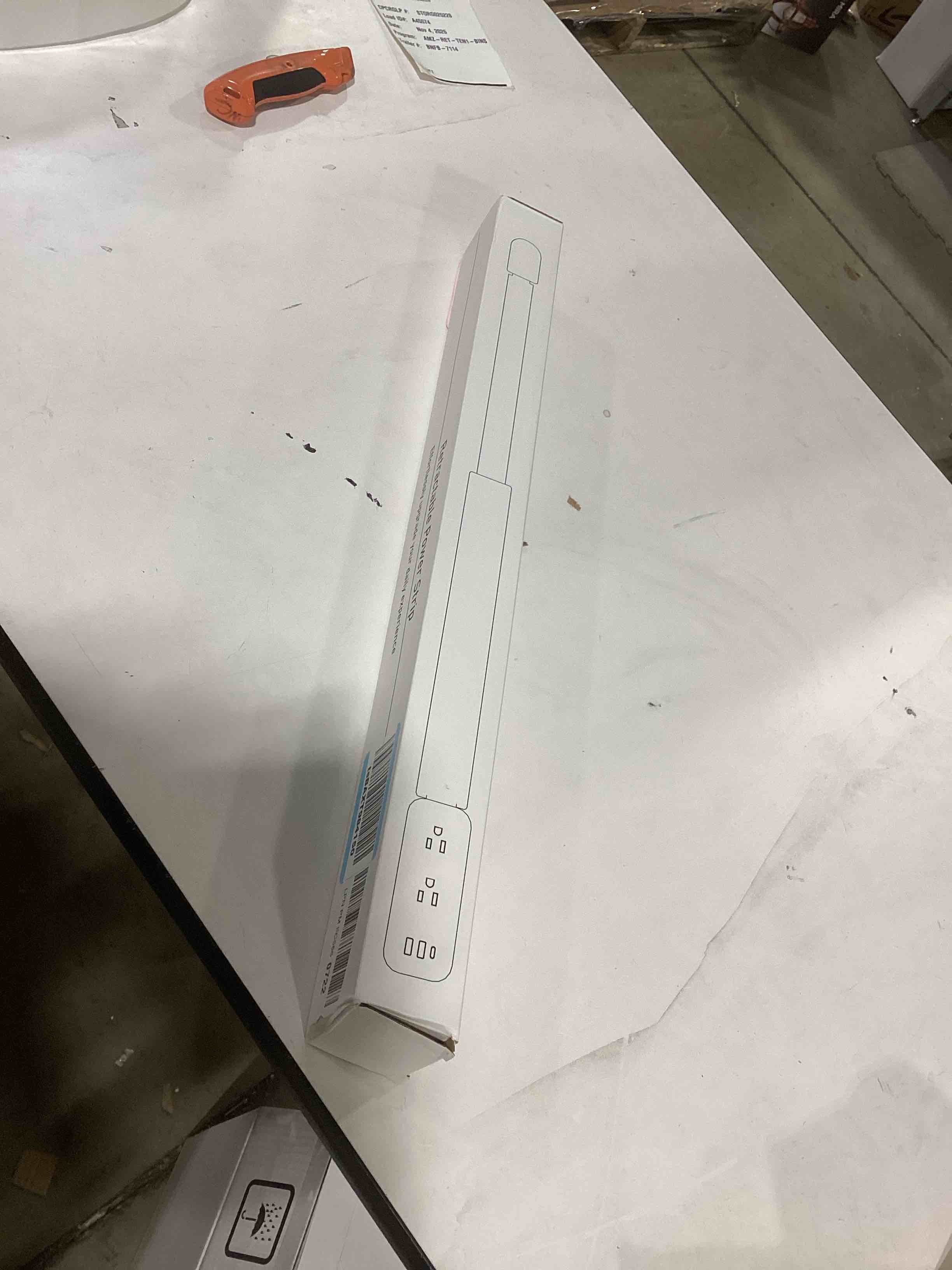 Outlet Extender Stick Features 2 USB-A, USB-C and 2 AC Outlets, Extends 22"-34", Rotates 180° Access