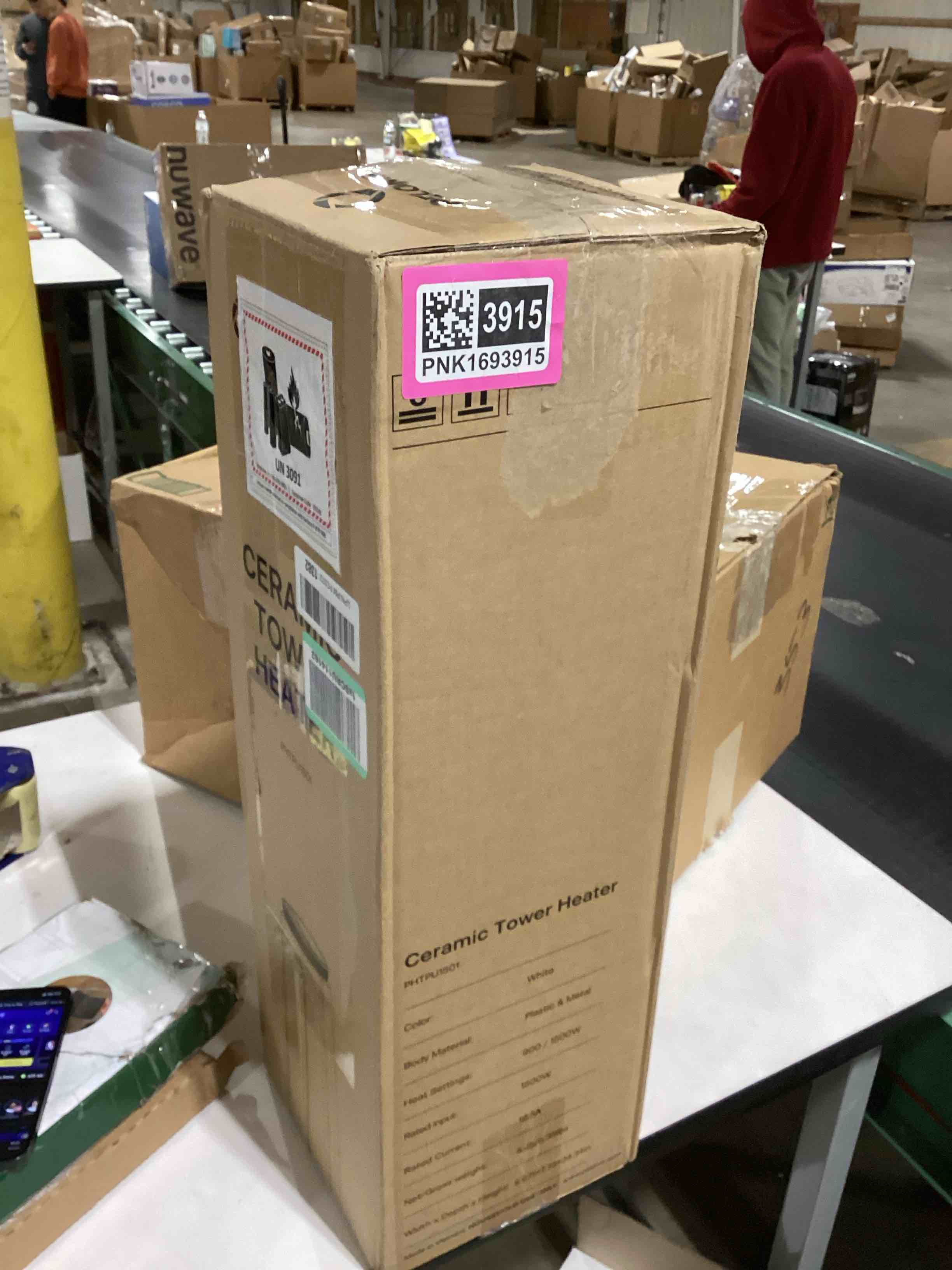 PELONIS 23” Oscillating Ceramic Tower Space Heater with Remote & Thermostat, Electric Energy Efficie