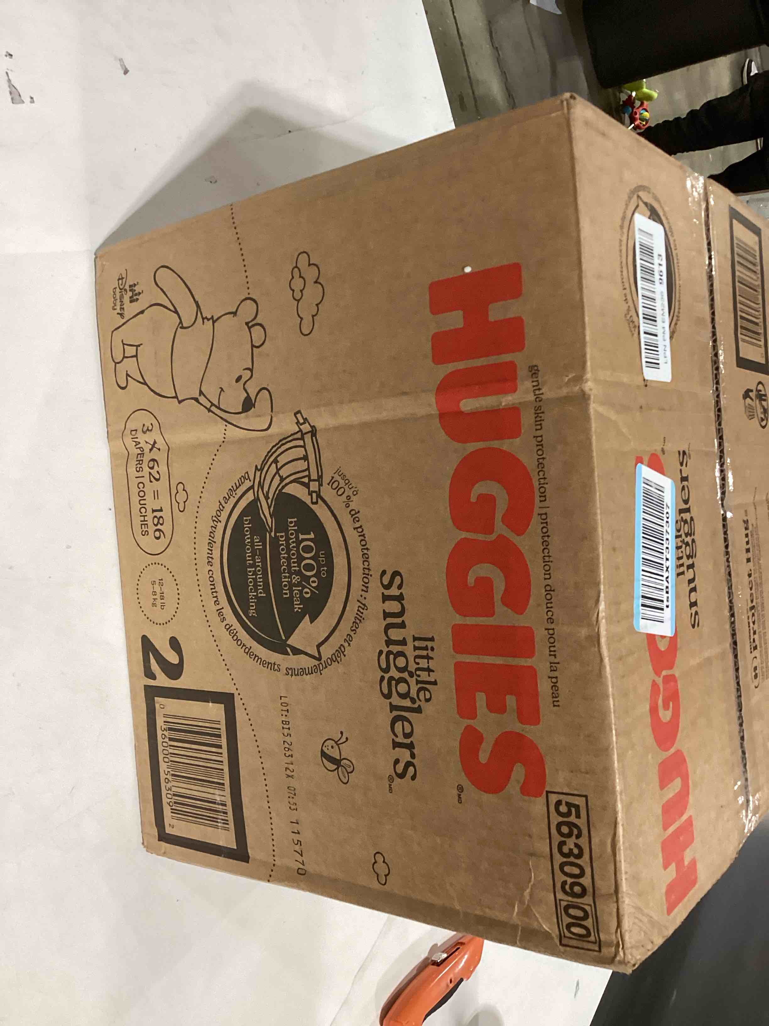 Huggies Size 2 Diapers, Little Snugglers Baby Diapers, Size 2 (12-18 lbs), 186 Count (3 Packs of 62)