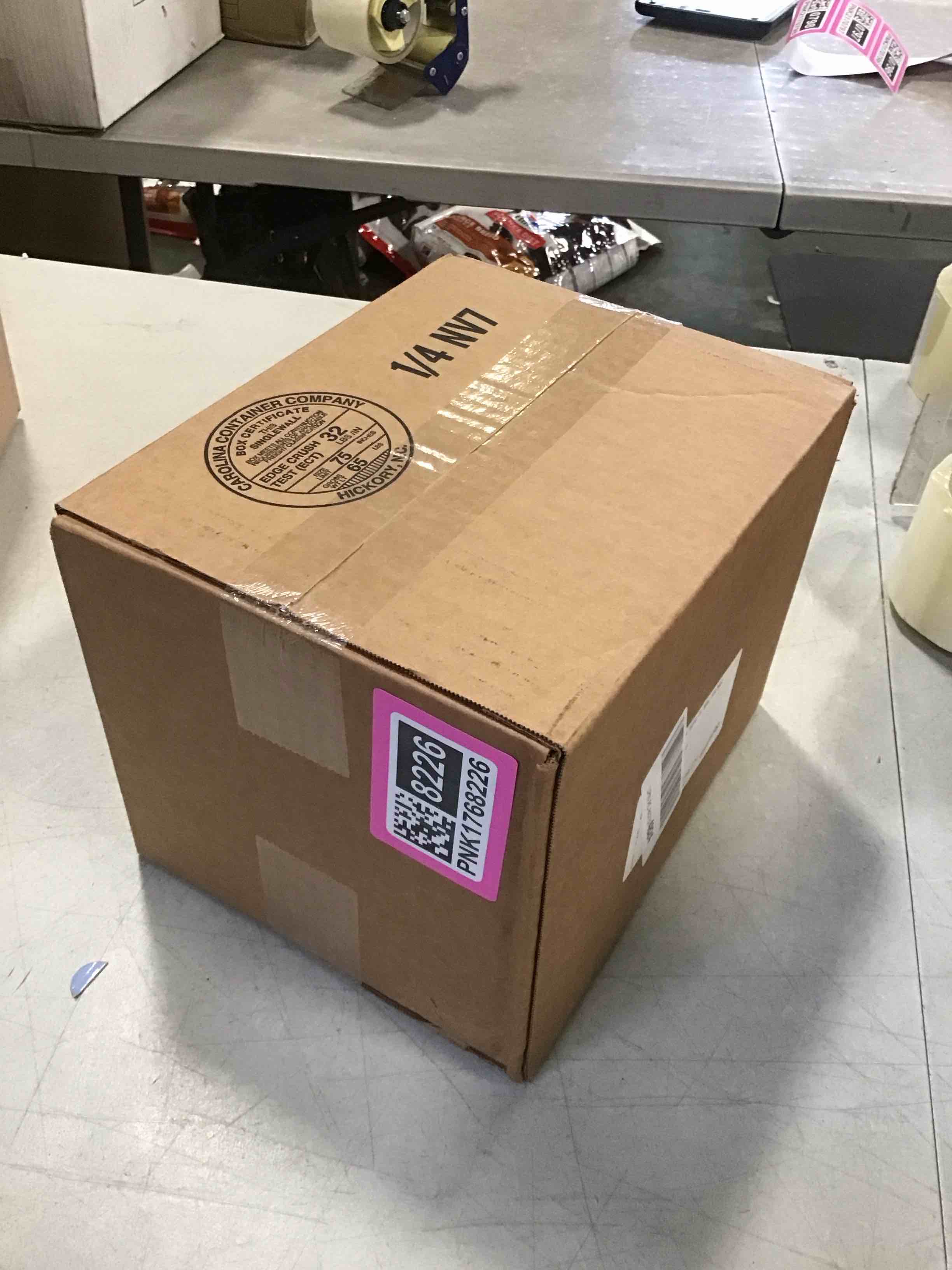 https://s3.amazonaws.com/lotting-images-prod/bidfta/PNK1768226_1736885339966.jpeg