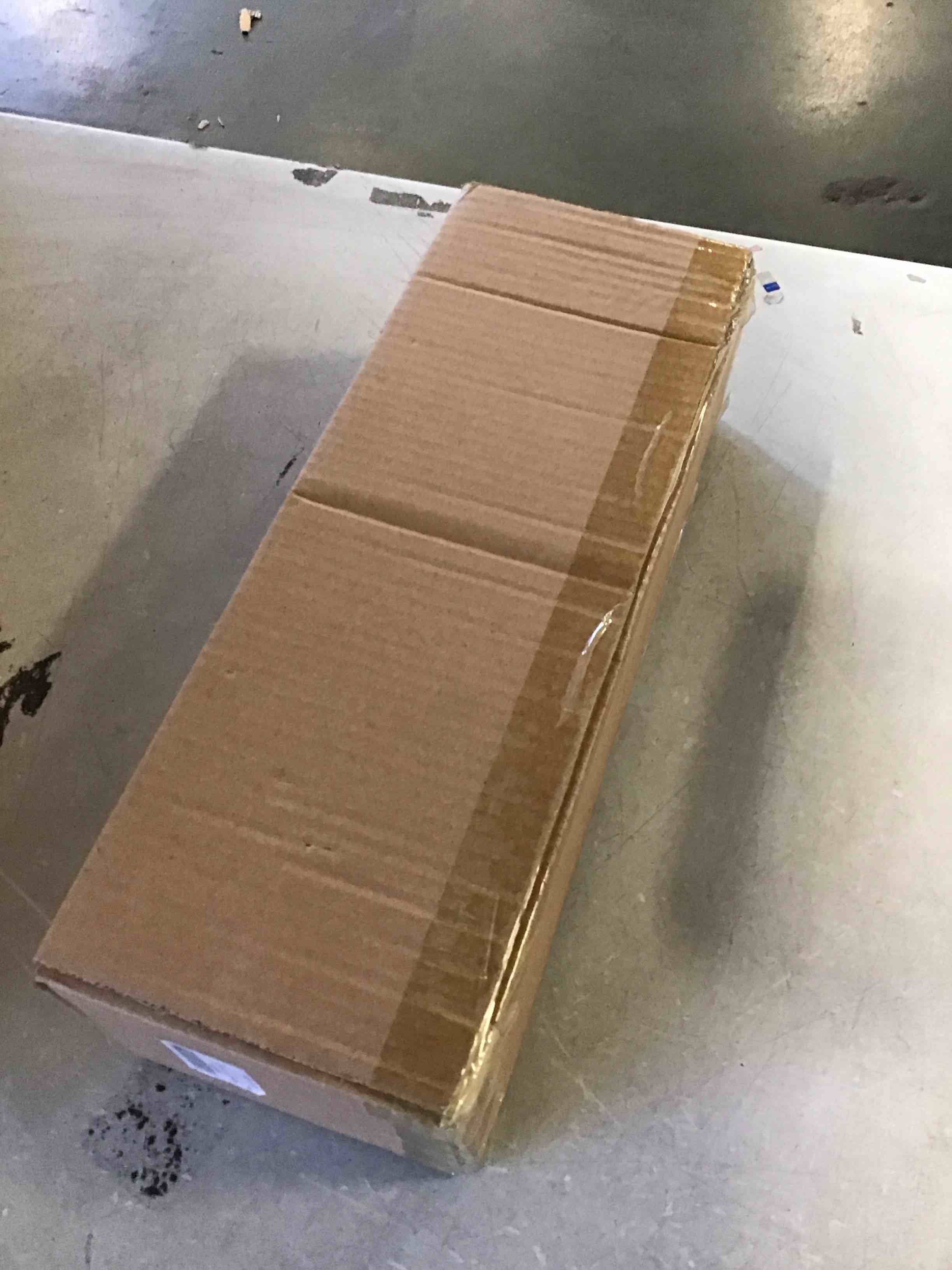 https://s3.amazonaws.com/lotting-images-prod/bidfta/PNK1768695_1737127136308.jpeg