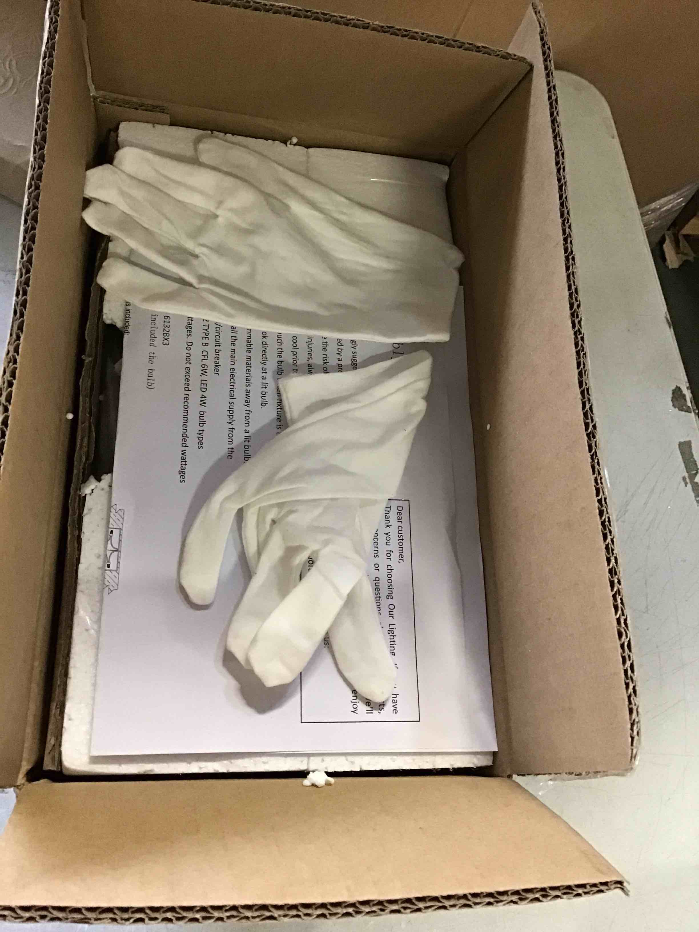 https://s3.amazonaws.com/lotting-images-prod/bidfta/PNK1769506_1737560454118.jpeg