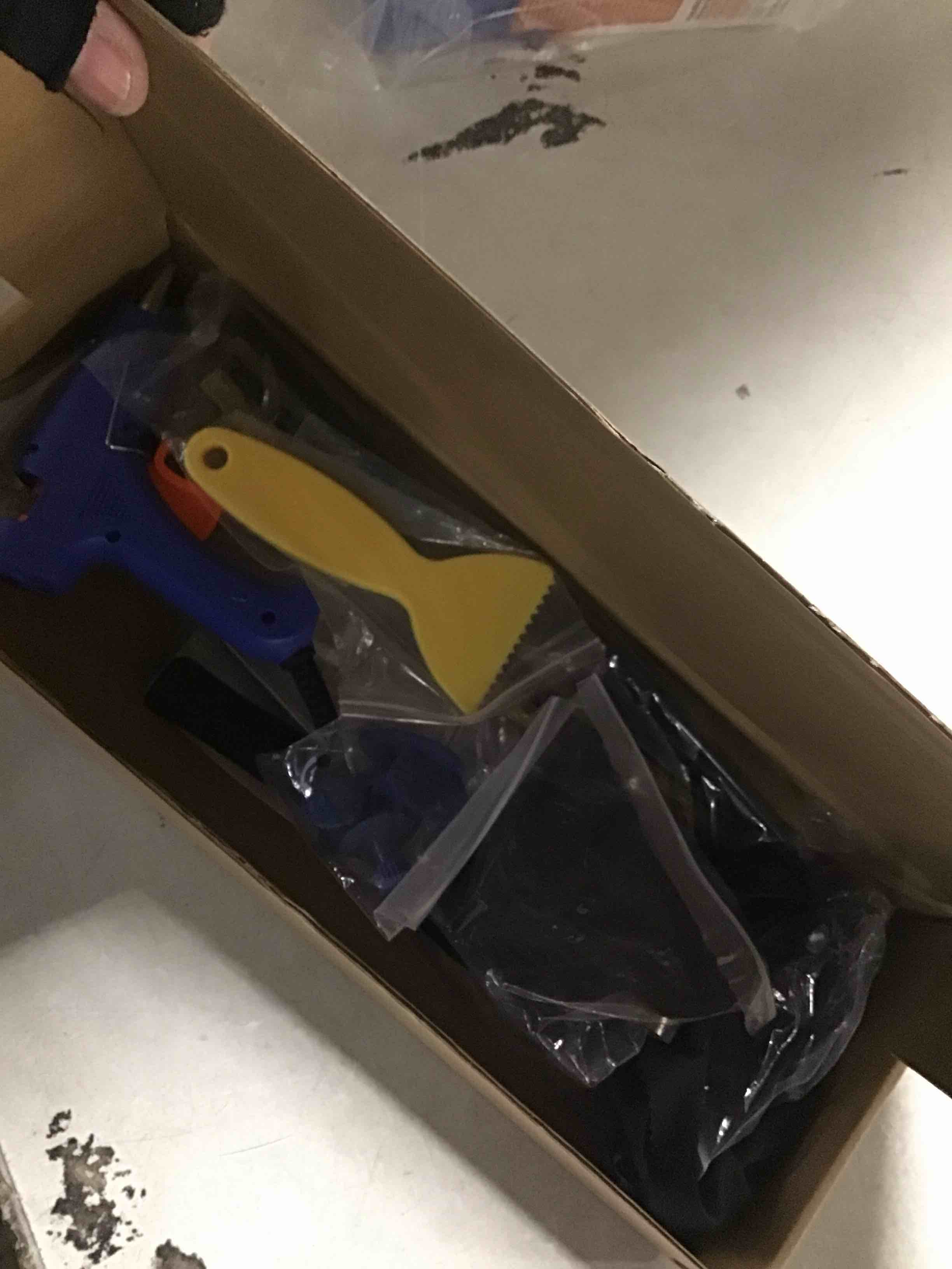 https://s3.amazonaws.com/lotting-images-prod/bidfta/PNK1769756_1737636474881.jpeg