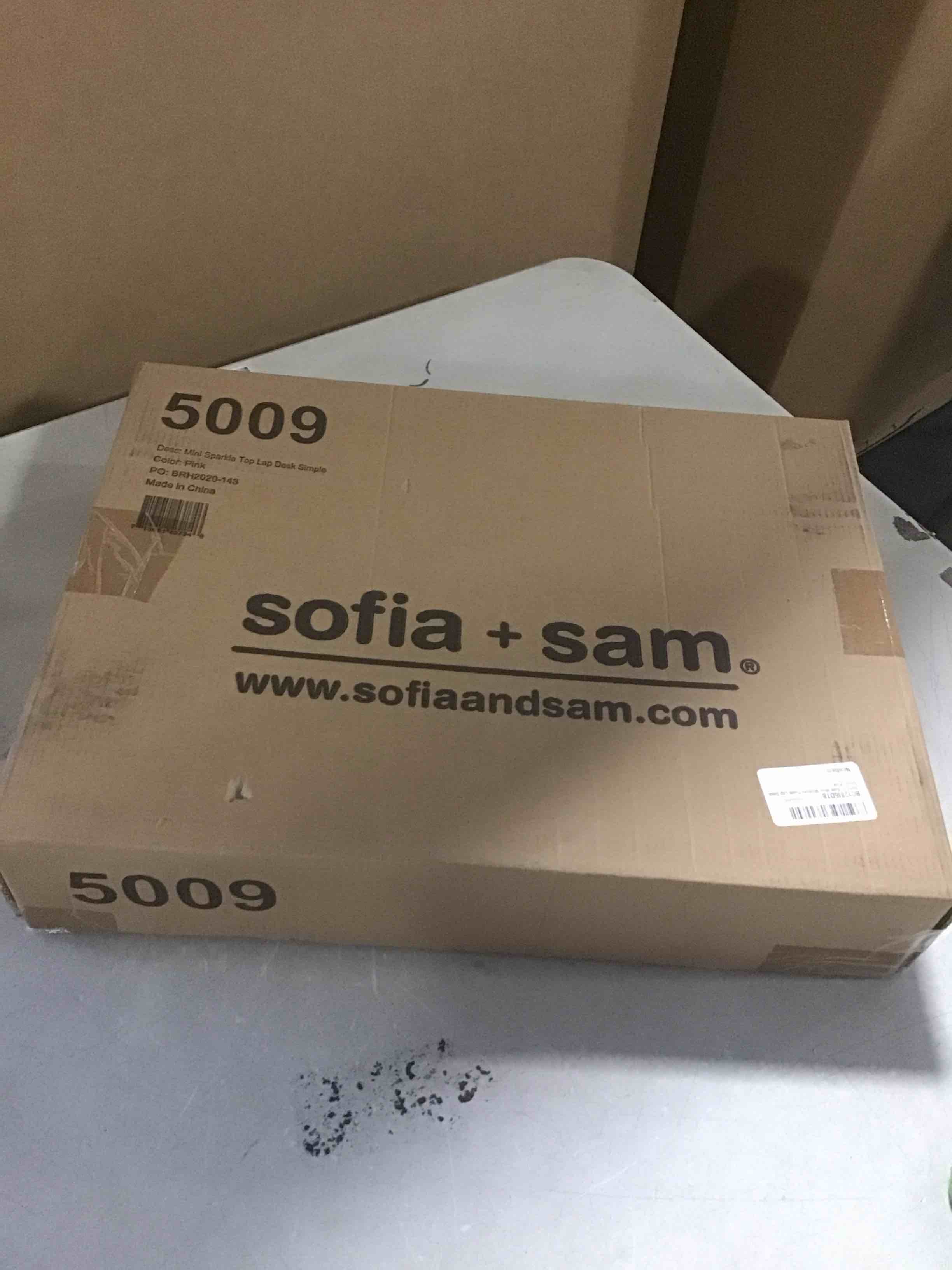 https://s3.amazonaws.com/lotting-images-prod/bidfta/PNK1769792_1737639827722.jpeg