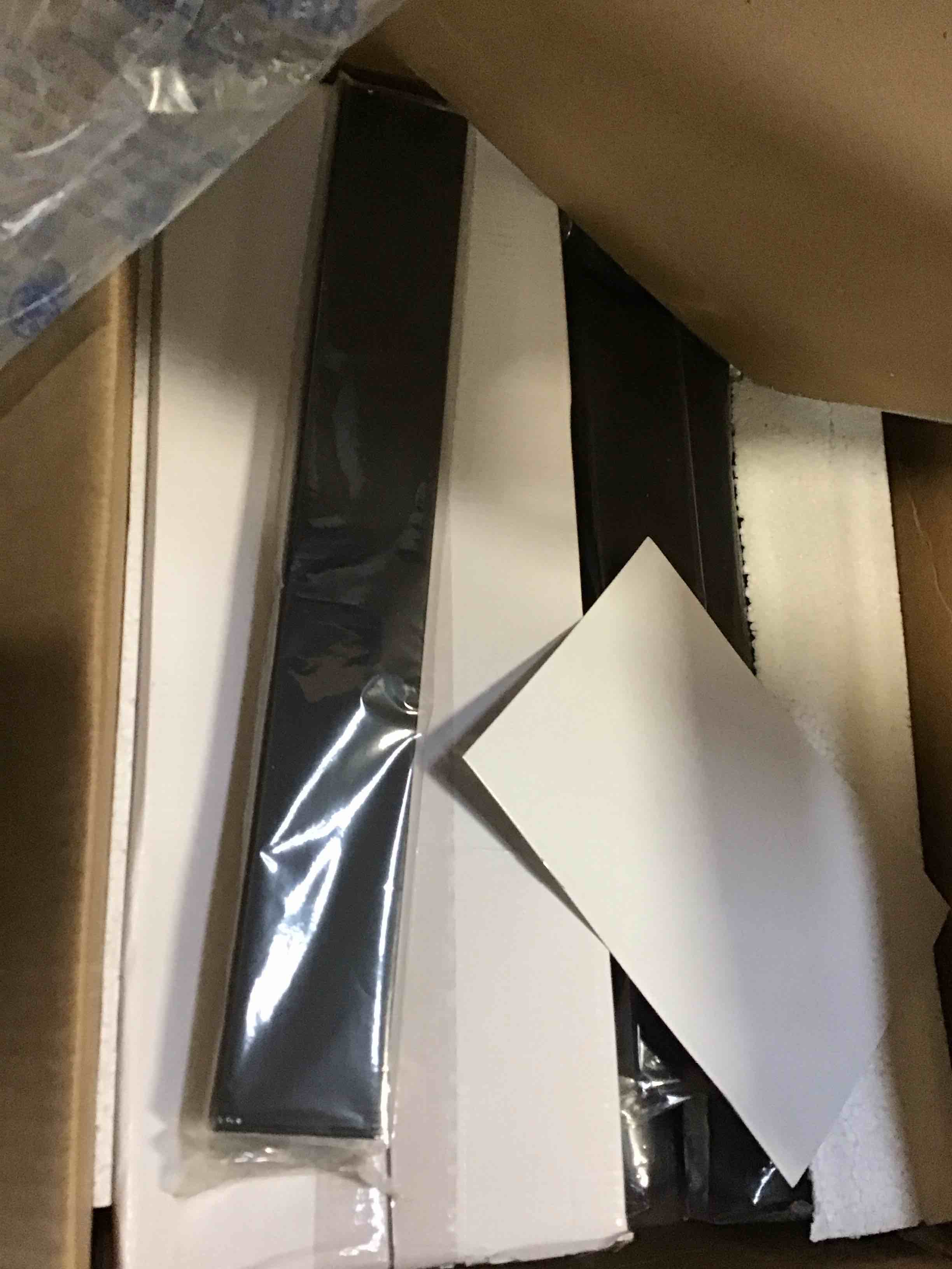 https://s3.amazonaws.com/lotting-images-prod/bidfta/PNK1771019_1737057535334.jpeg