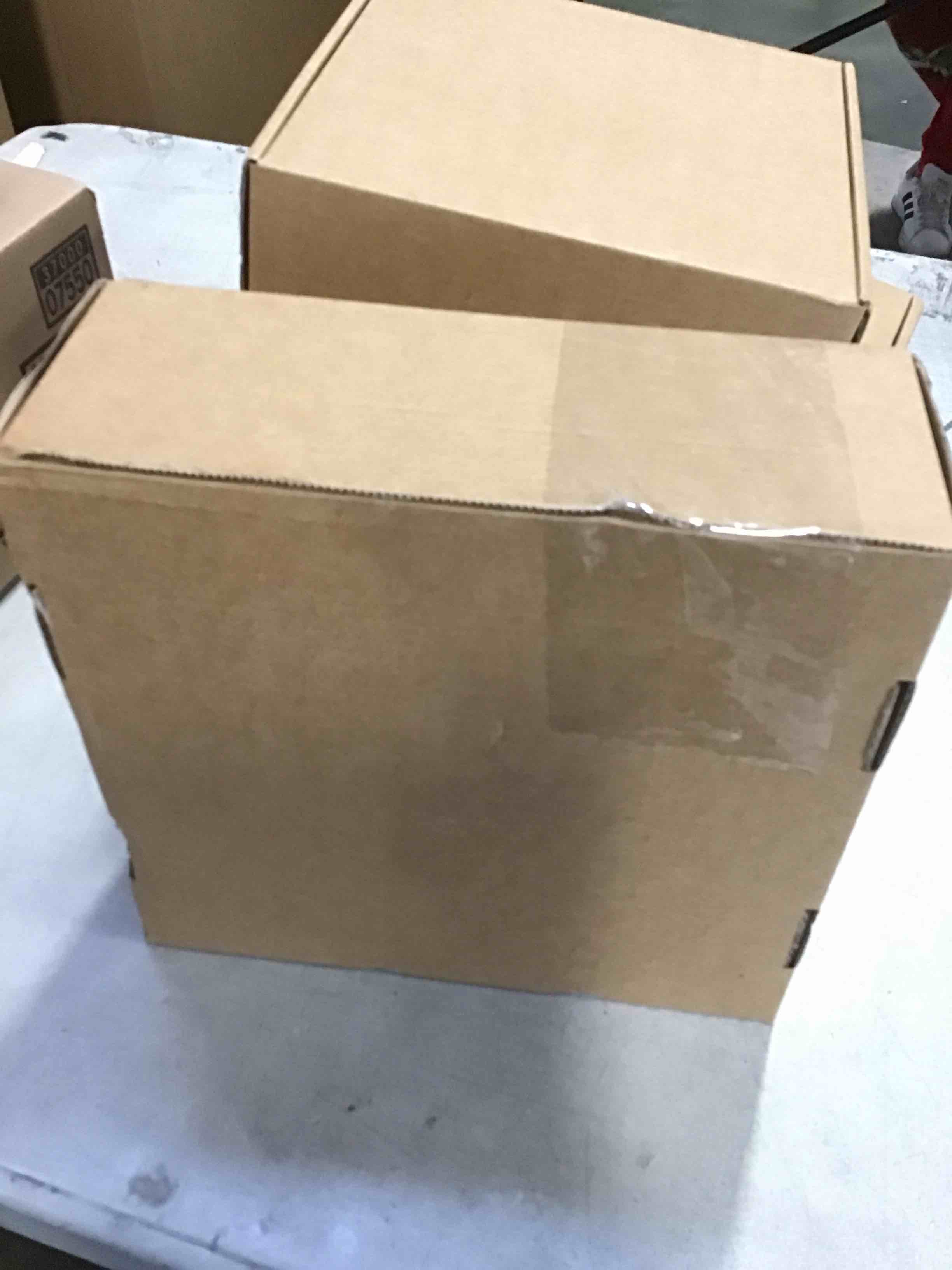 https://s3.amazonaws.com/lotting-images-prod/bidfta/PNK1771064_1737061228392.jpeg