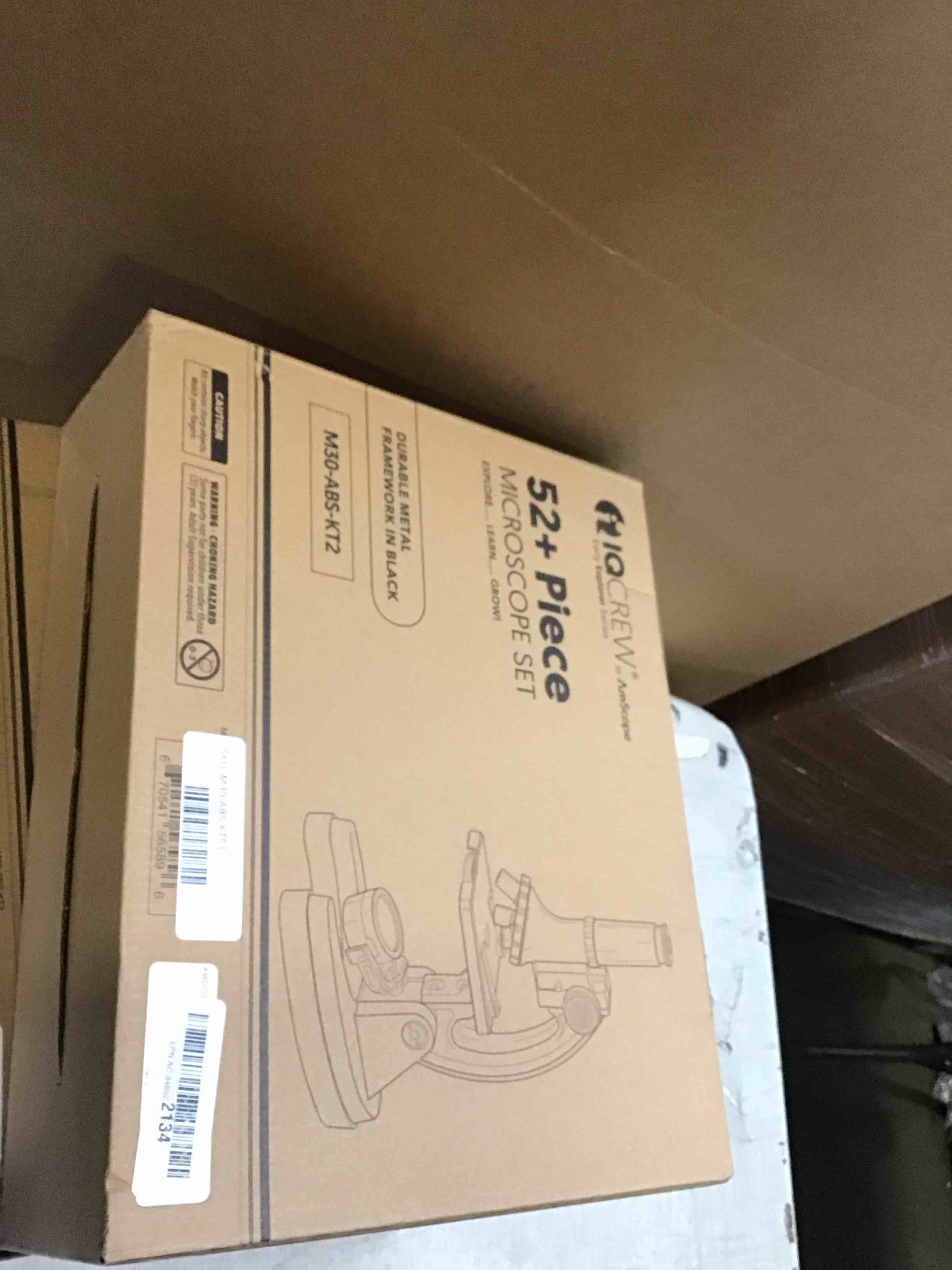https://s3.amazonaws.com/lotting-images-prod/bidfta/PNK1771668_1737396063021.jpeg