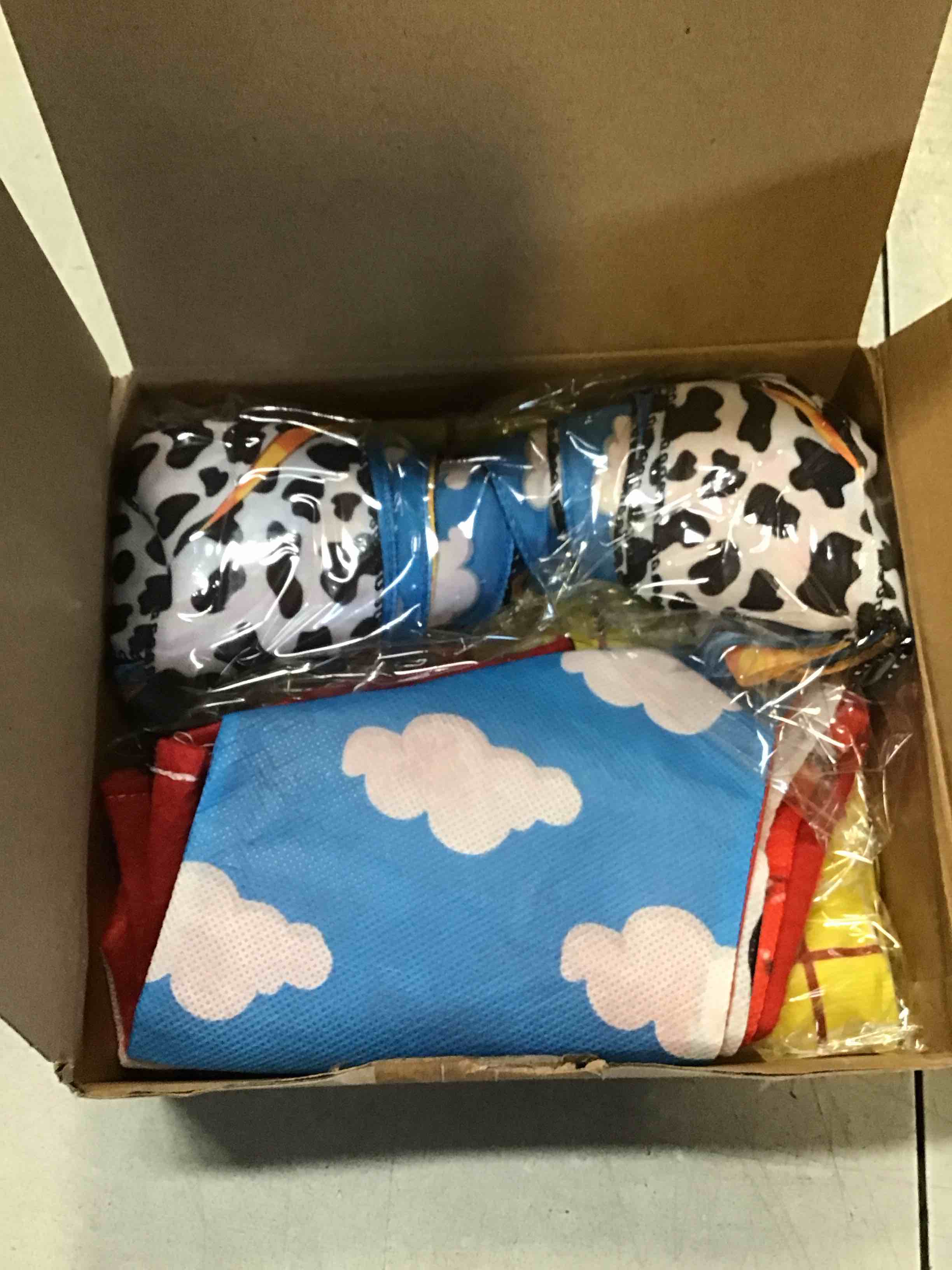 https://s3.amazonaws.com/lotting-images-prod/bidfta/PNK1771716_1737401544470.jpeg