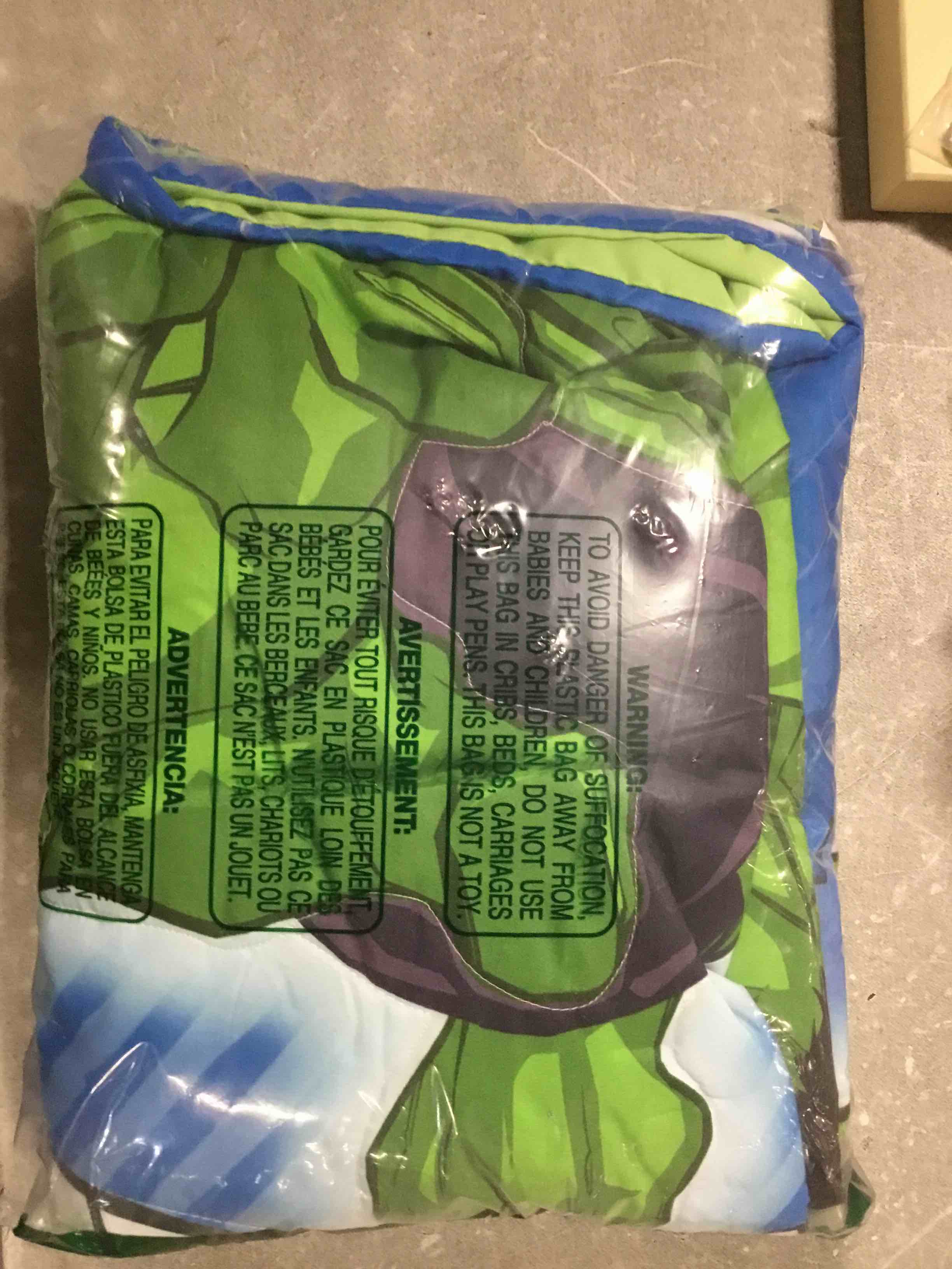 https://s3.amazonaws.com/lotting-images-prod/bidfta/PNK1774980_1737641681096.jpeg