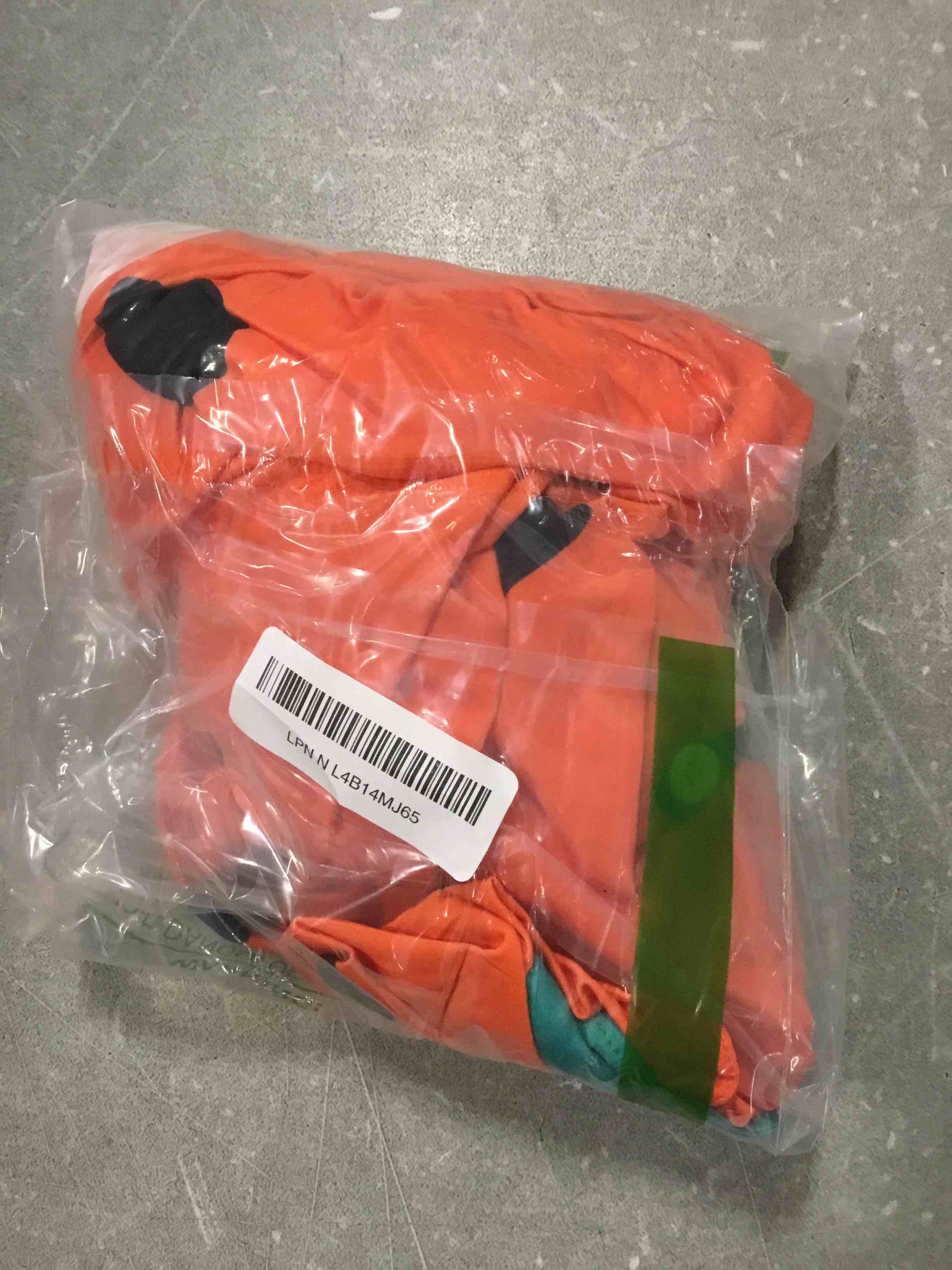 https://s3.amazonaws.com/lotting-images-prod/bidfta/PNK1775084_1737654789529.jpeg