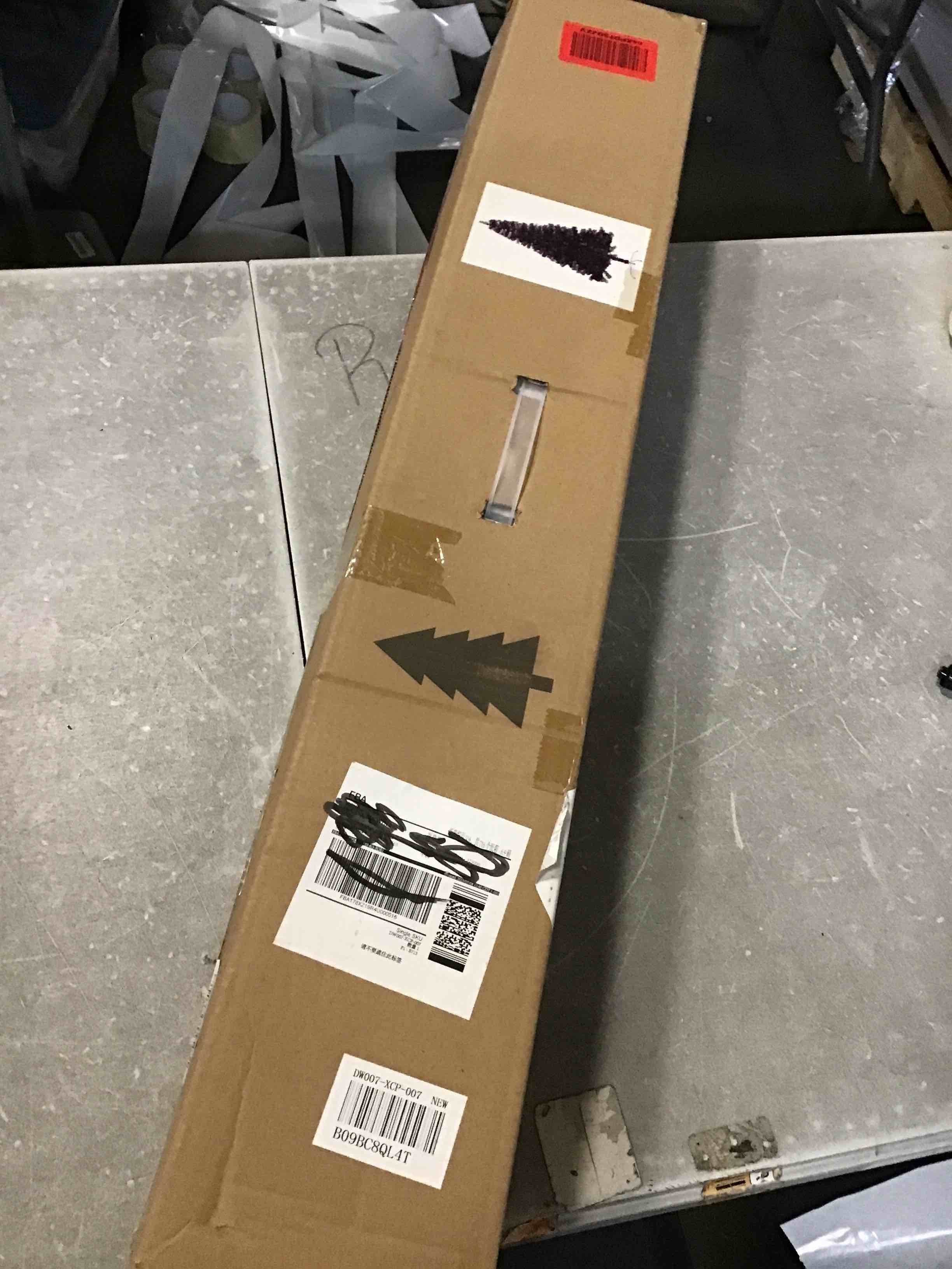 https://s3.amazonaws.com/lotting-images-prod/bidfta/PNK1776317_1738610668420.jpeg