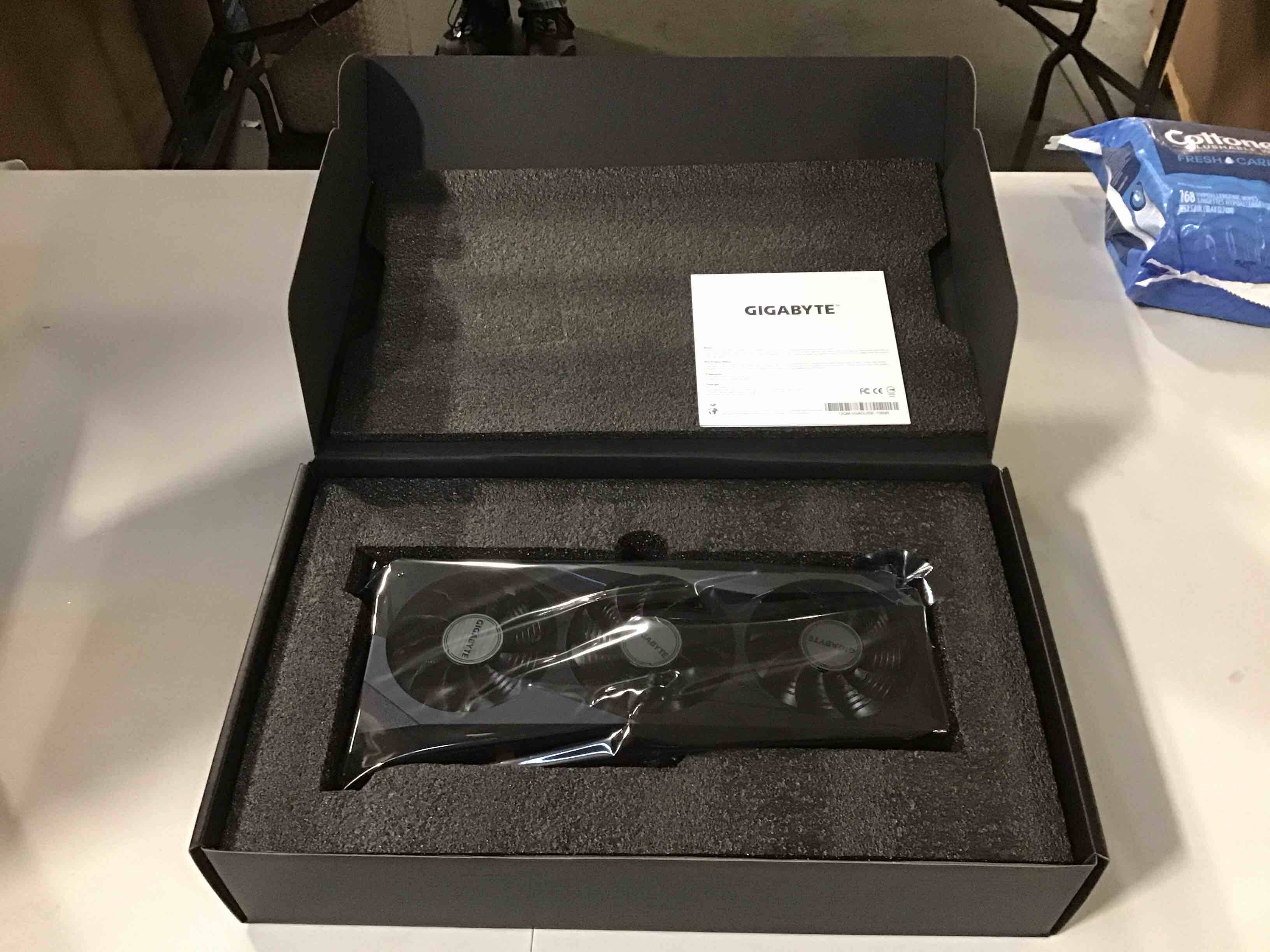 https://s3.amazonaws.com/lotting-images-prod/bidfta/PNK1777111_1737378337846.jpeg
