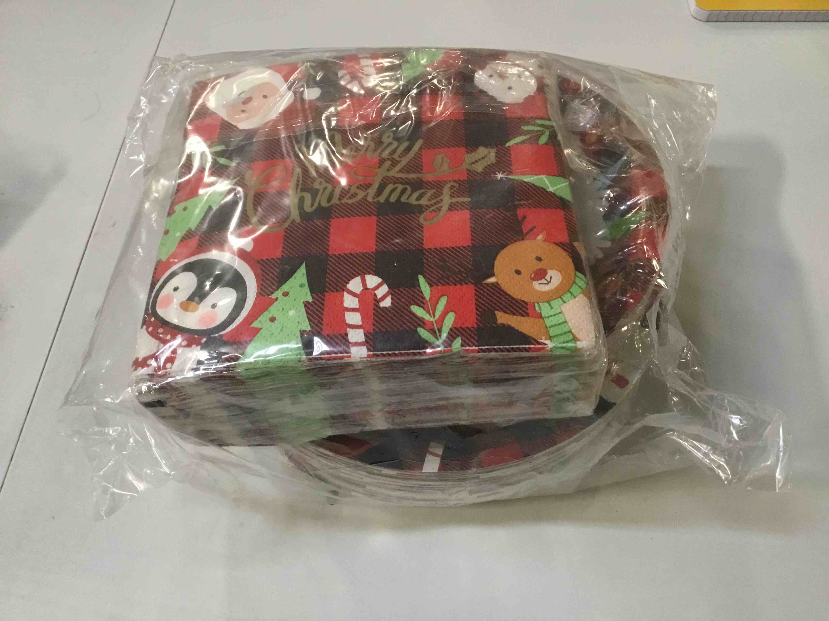 https://s3.amazonaws.com/lotting-images-prod/bidfta/PNK1778129_1737651446131.jpeg