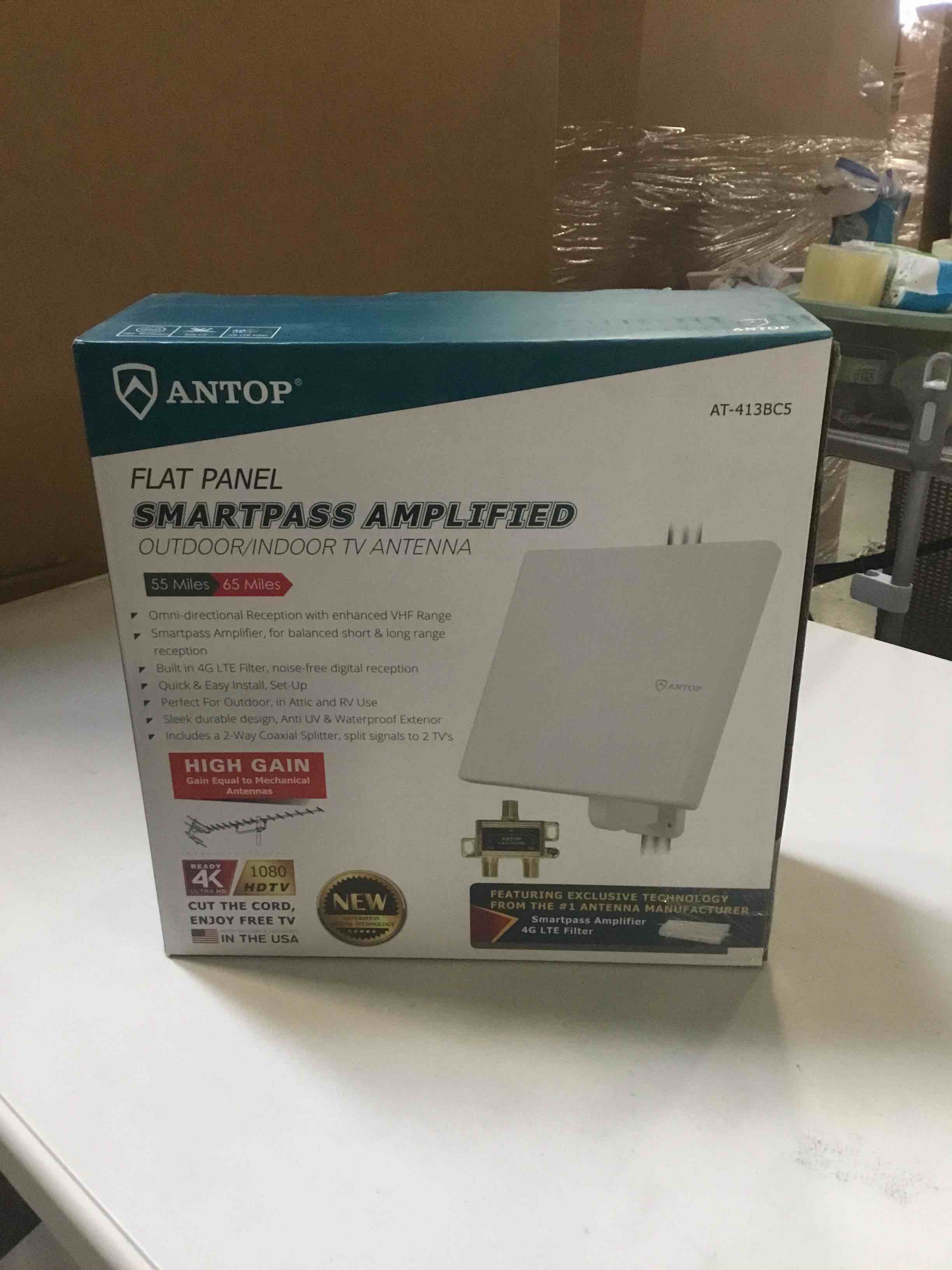 https://s3.amazonaws.com/lotting-images-prod/bidfta/PNK1778160_1737656153962.jpeg