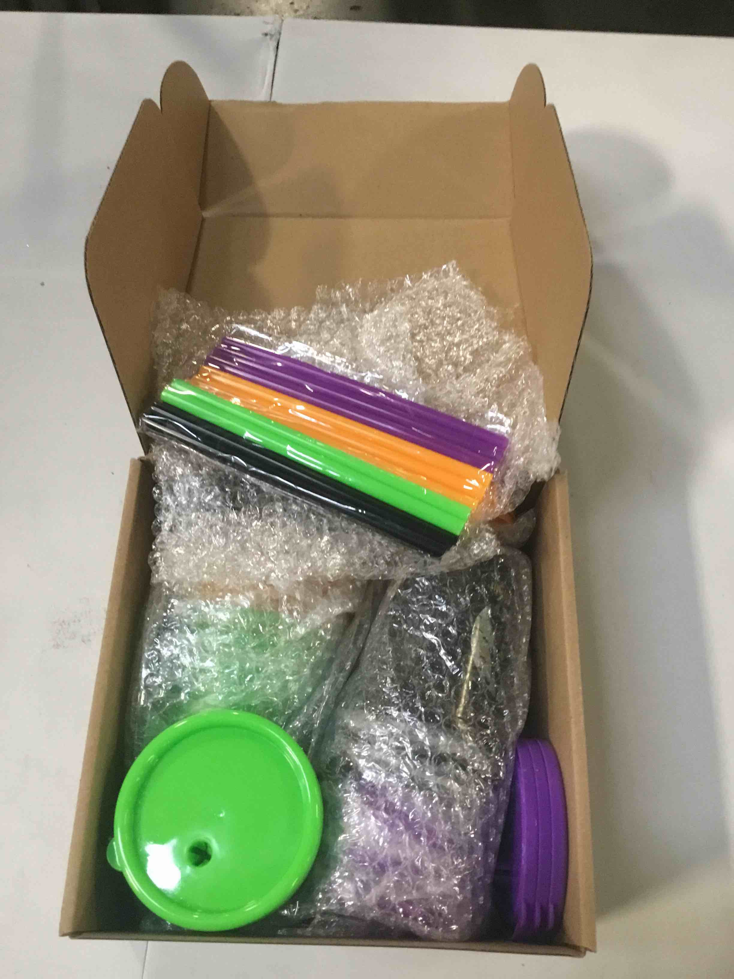 https://s3.amazonaws.com/lotting-images-prod/bidfta/PNK1778237_1737664246577.jpeg