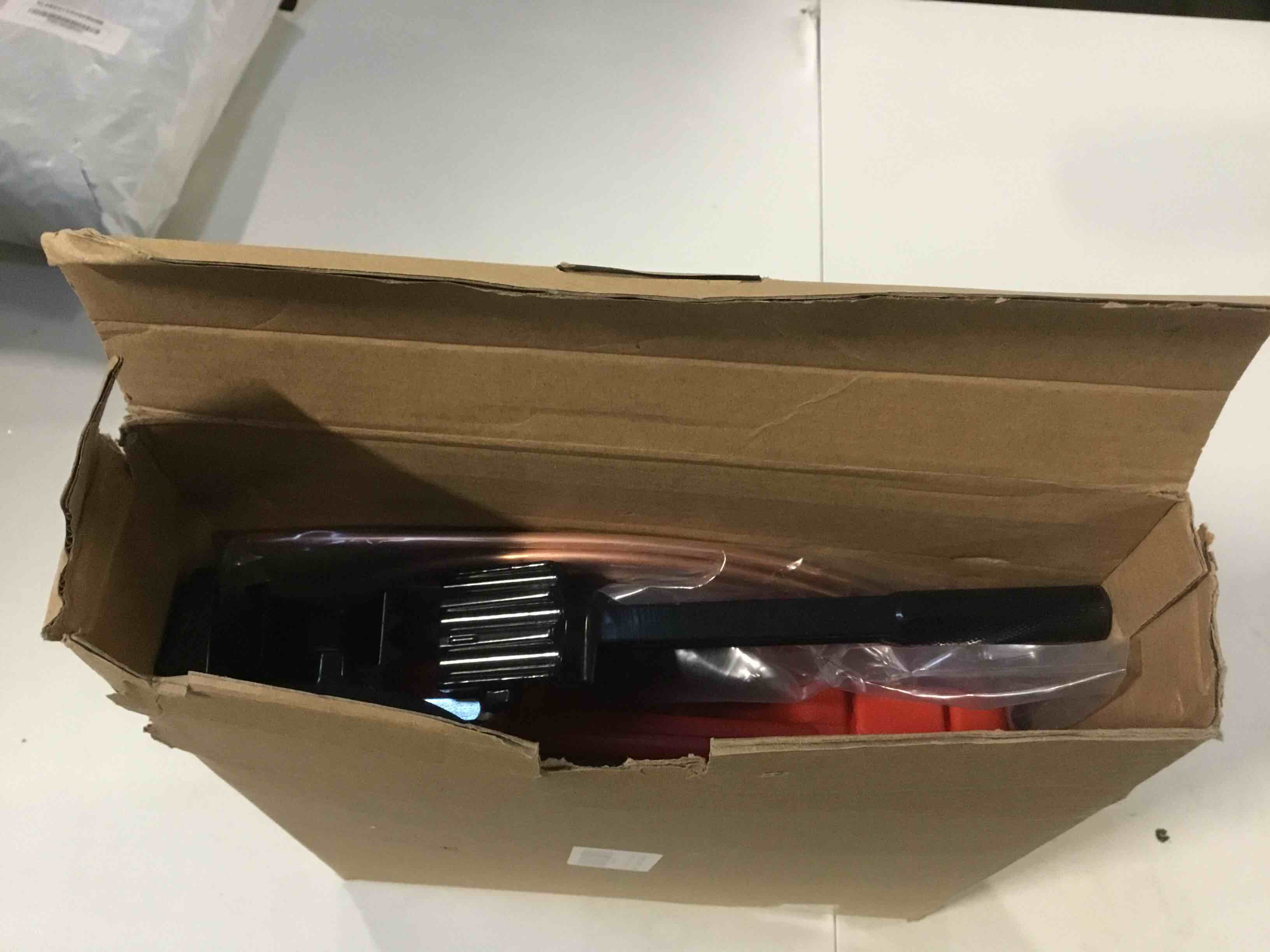 https://s3.amazonaws.com/lotting-images-prod/bidfta/PNK1778780_1738070065402.jpeg