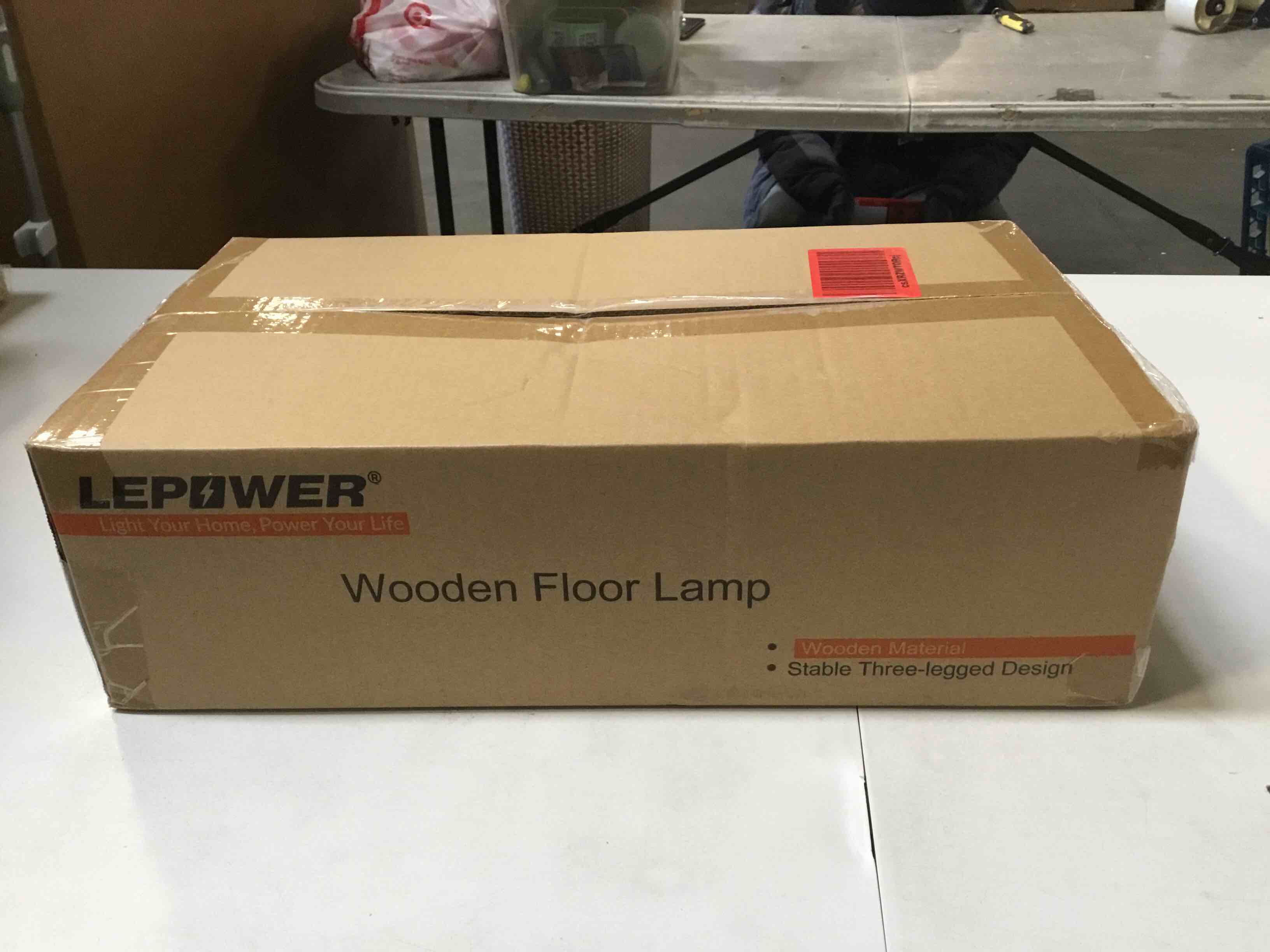 https://s3.amazonaws.com/lotting-images-prod/bidfta/PNK1778905_1738082506156.jpeg