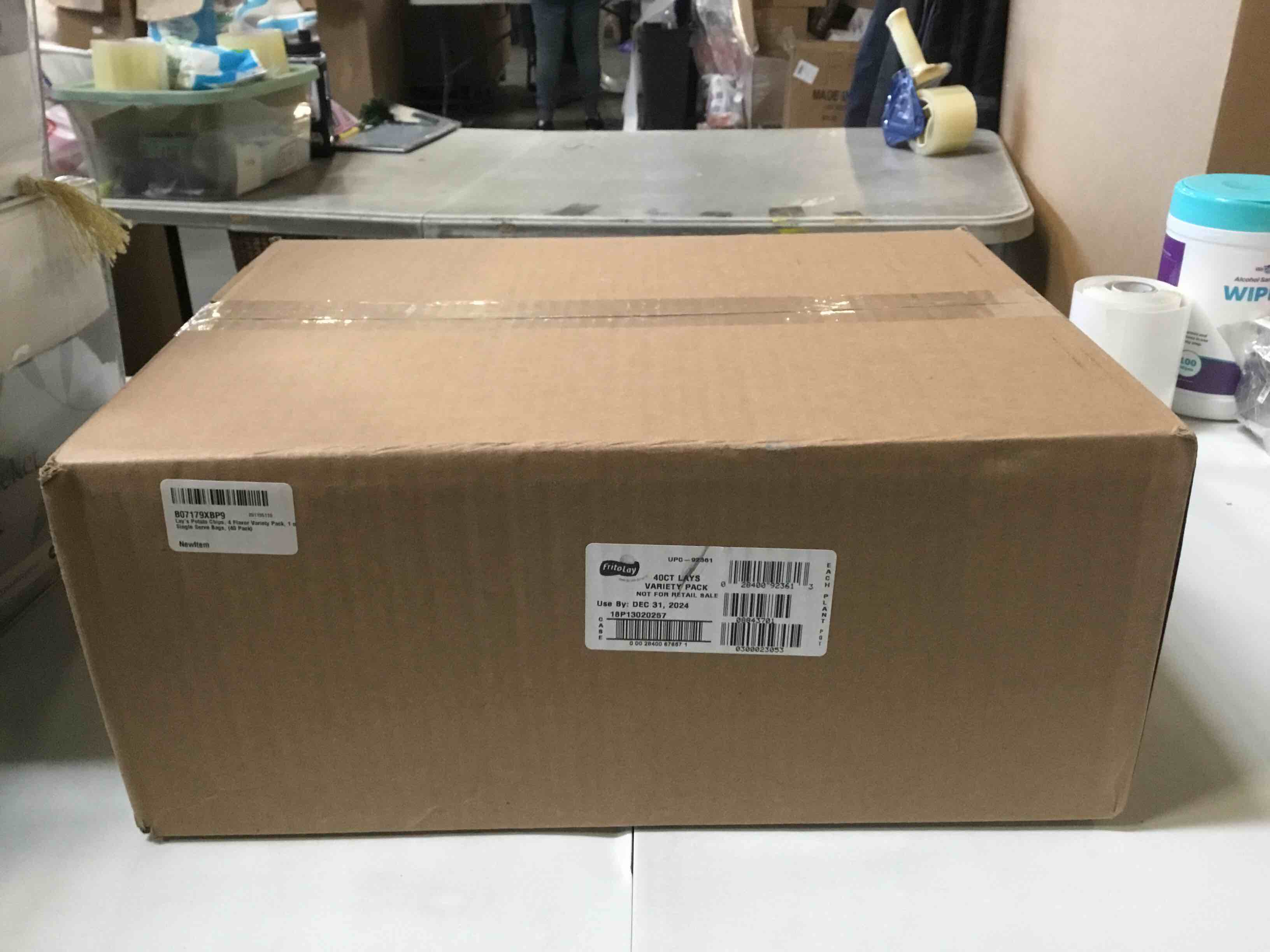 https://s3.amazonaws.com/lotting-images-prod/bidfta/PNK1779148_1738175292828.jpeg