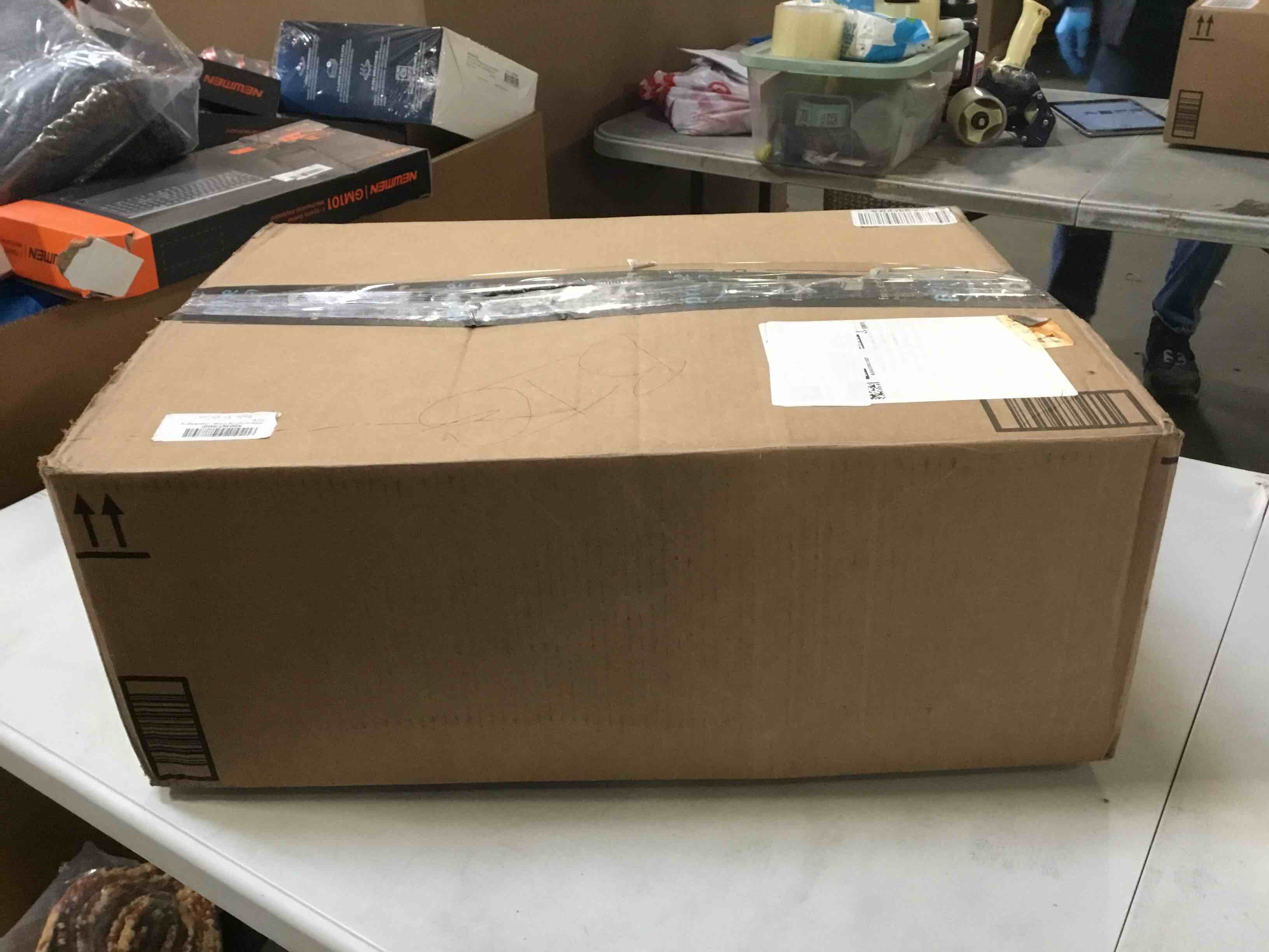 https://s3.amazonaws.com/lotting-images-prod/bidfta/PNK1779394_1738262558624.jpeg