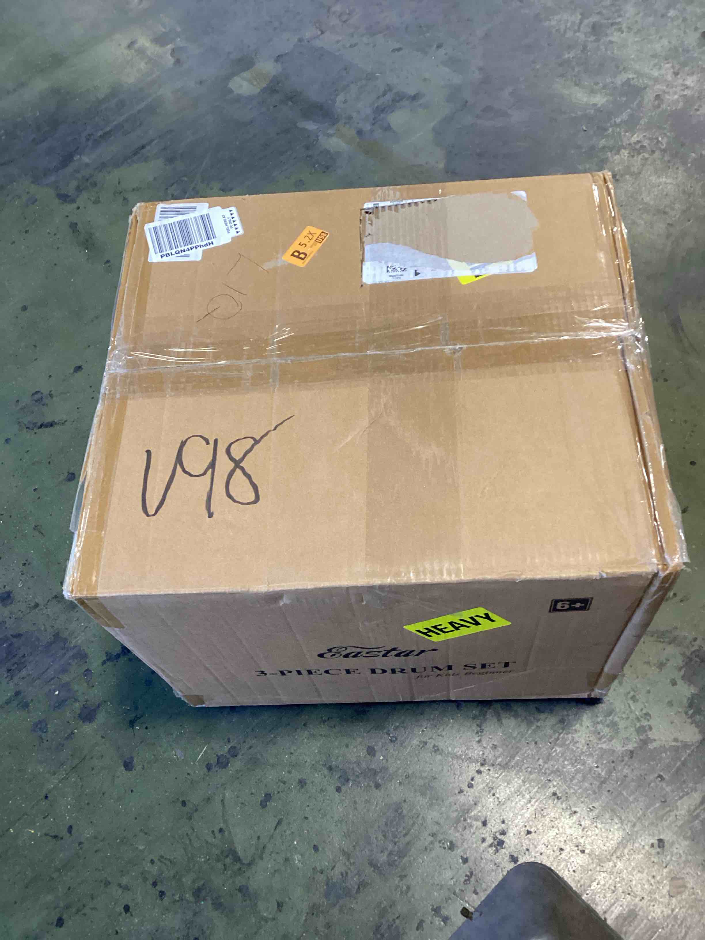 https://s3.amazonaws.com/lotting-images-prod/bidfta/PNK1782155_1738075333048.jpeg