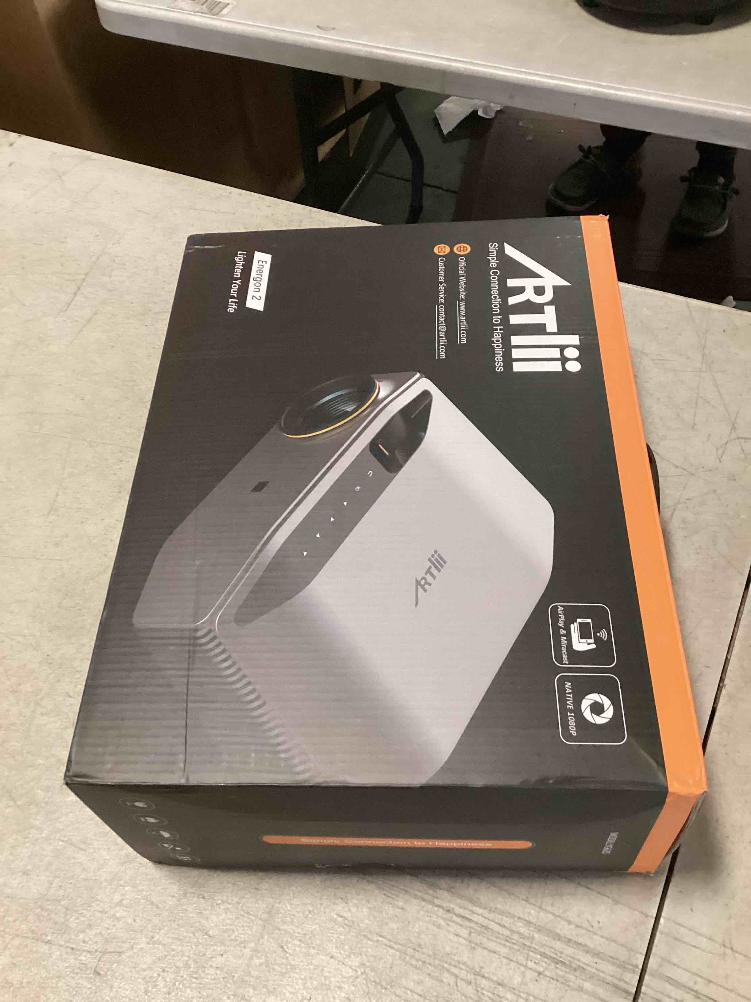 https://s3.amazonaws.com/lotting-images-prod/bidfta/PNK1782638_1738265058459.jpeg