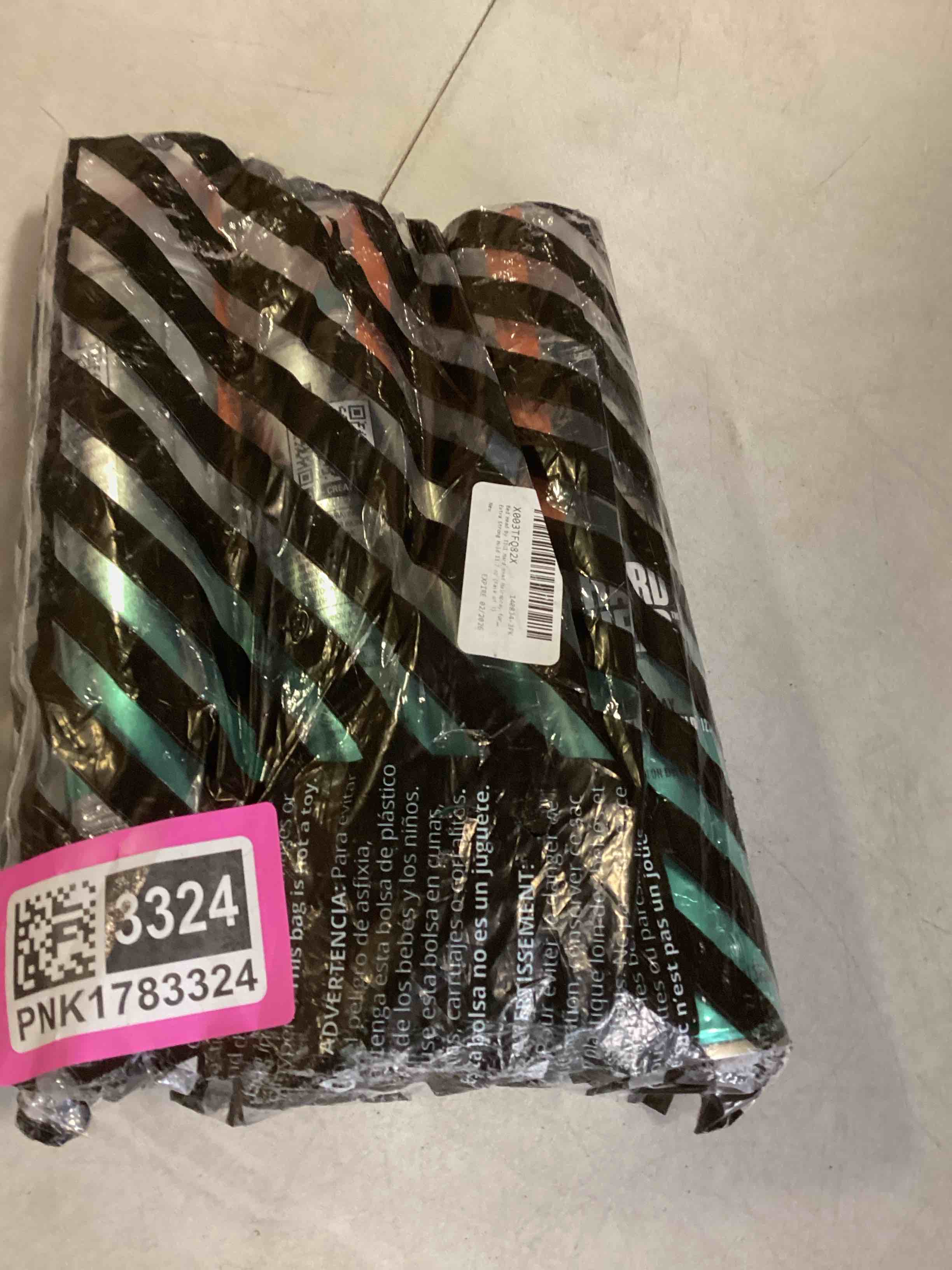 https://s3.amazonaws.com/lotting-images-prod/bidfta/PNK1783324_1737650103933.jpeg