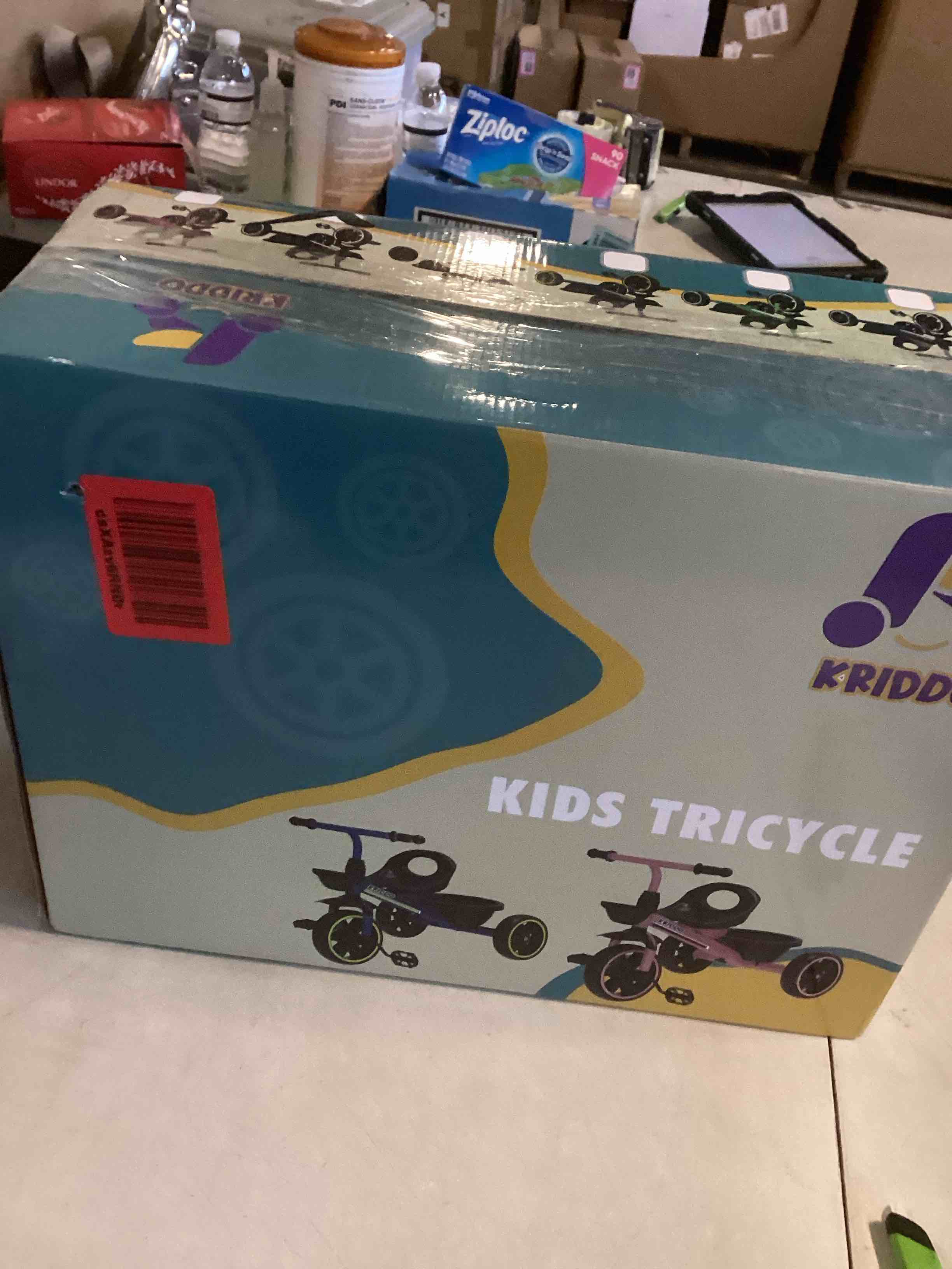 https://s3.amazonaws.com/lotting-images-prod/bidfta/PNK1783792_1737725350042.jpeg