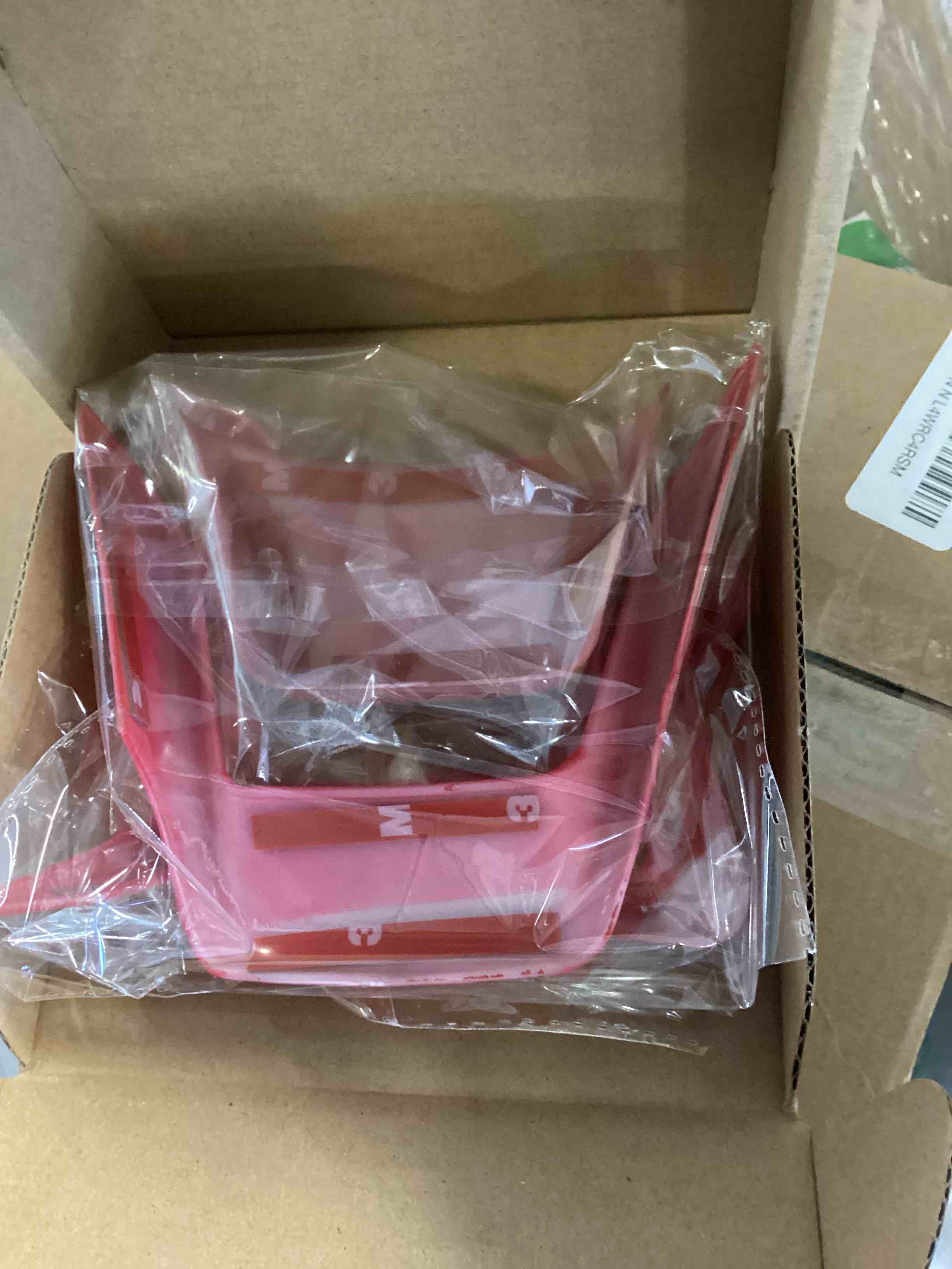 https://s3.amazonaws.com/lotting-images-prod/bidfta/PNK1783924_1737736909537.jpeg