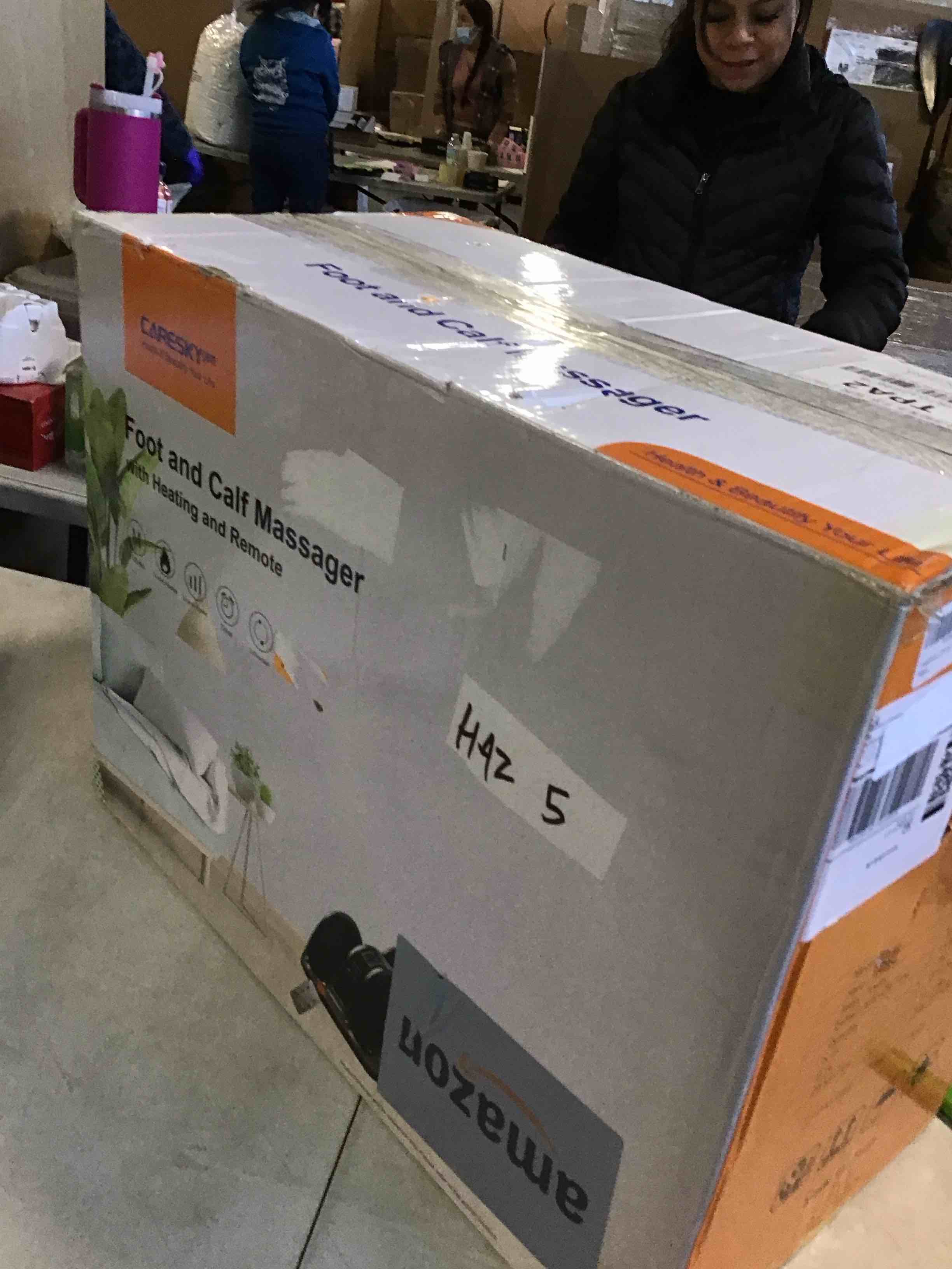 https://s3.amazonaws.com/lotting-images-prod/bidfta/PNK1784409_1738156938642.jpeg