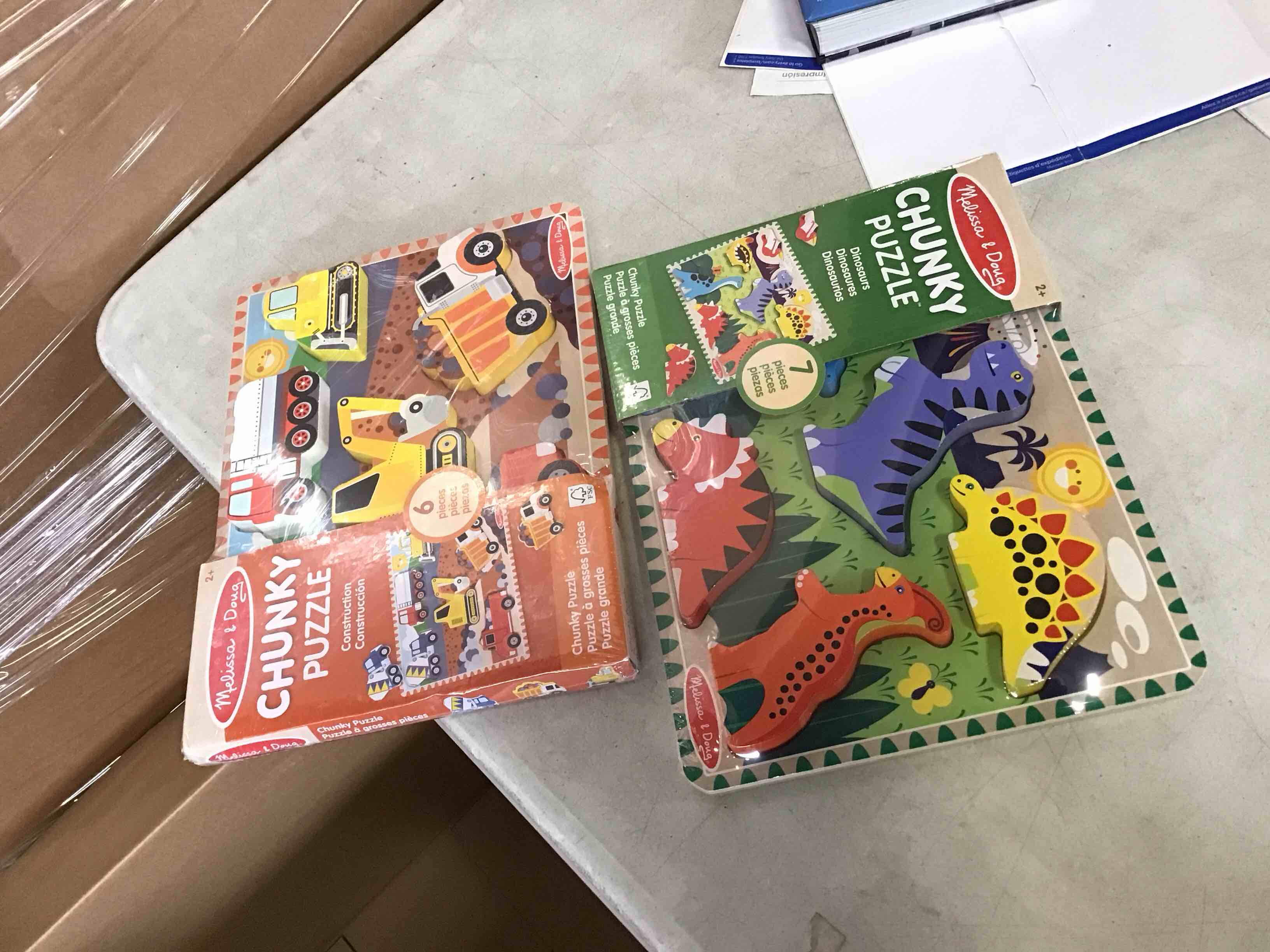 https://s3.amazonaws.com/lotting-images-prod/bidfta/PNK1784880_1738693355583.jpeg