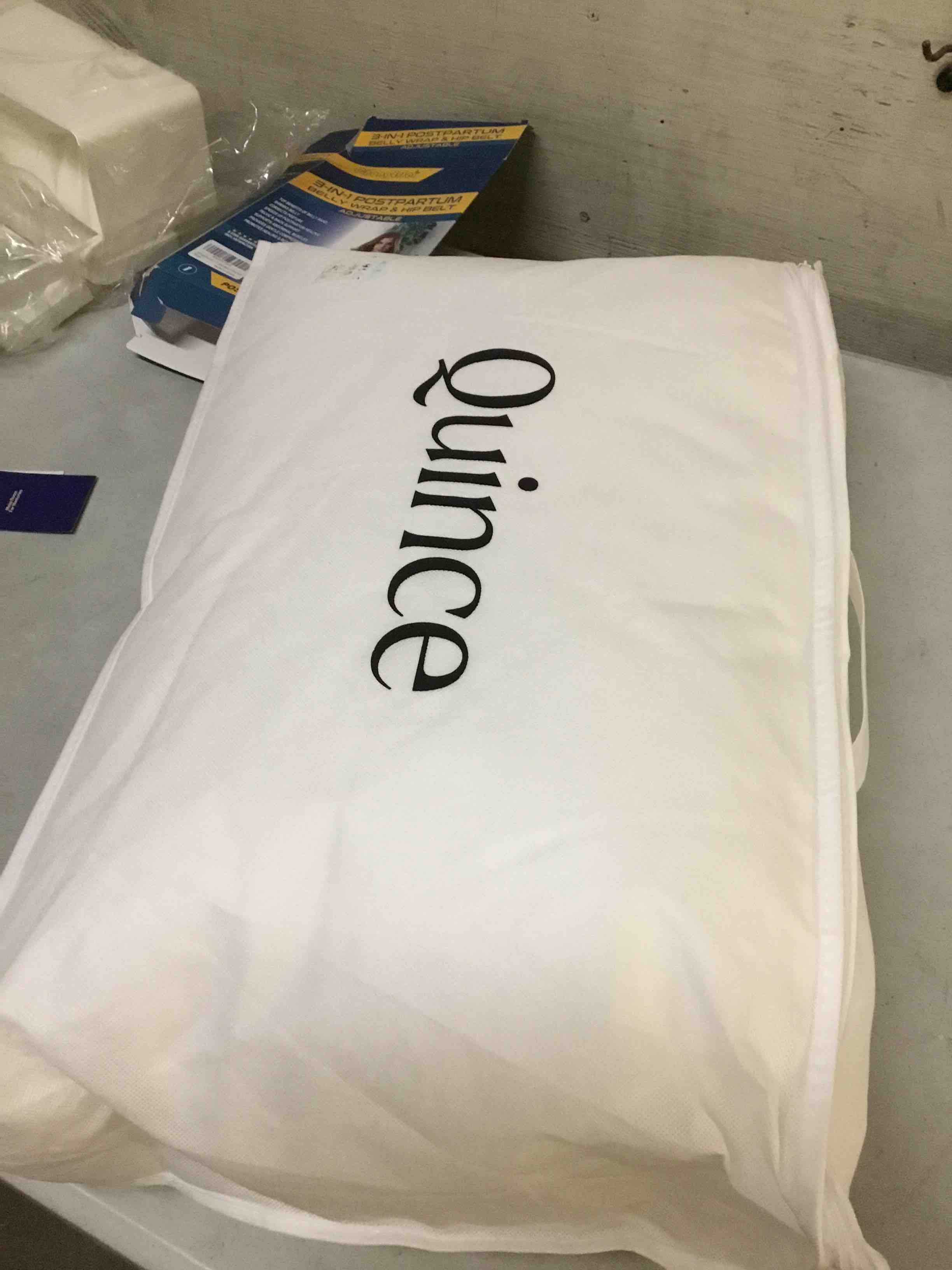 https://s3.amazonaws.com/lotting-images-prod/bidfta/PNK1786088_1779817524715.jpeg