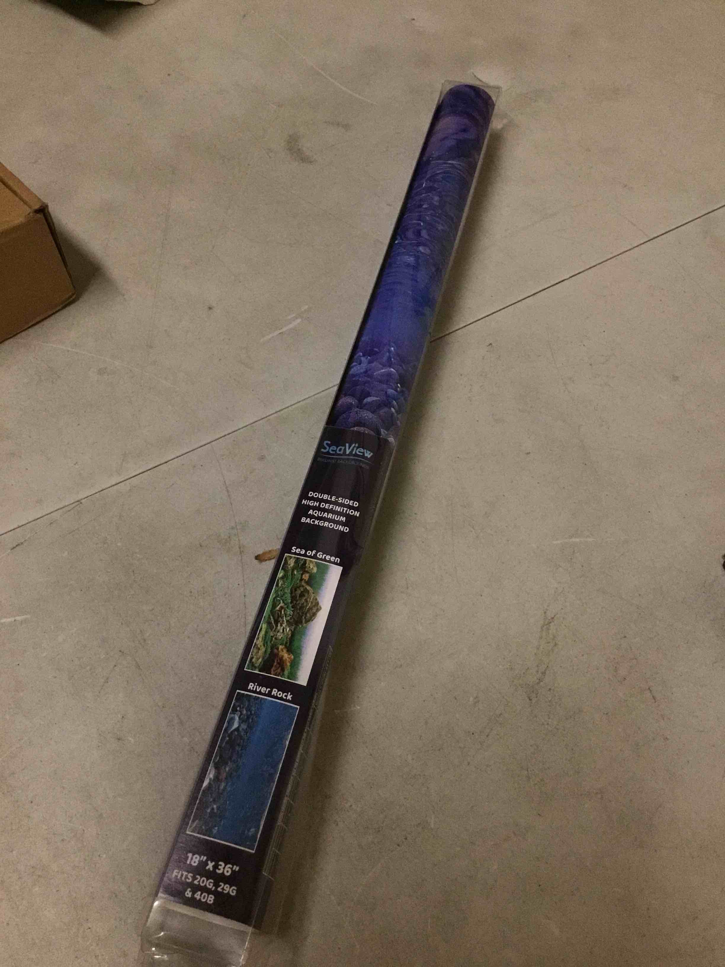Condition photo showing Good Condition for seaview brilliant background double sided for aquarium size 18x36