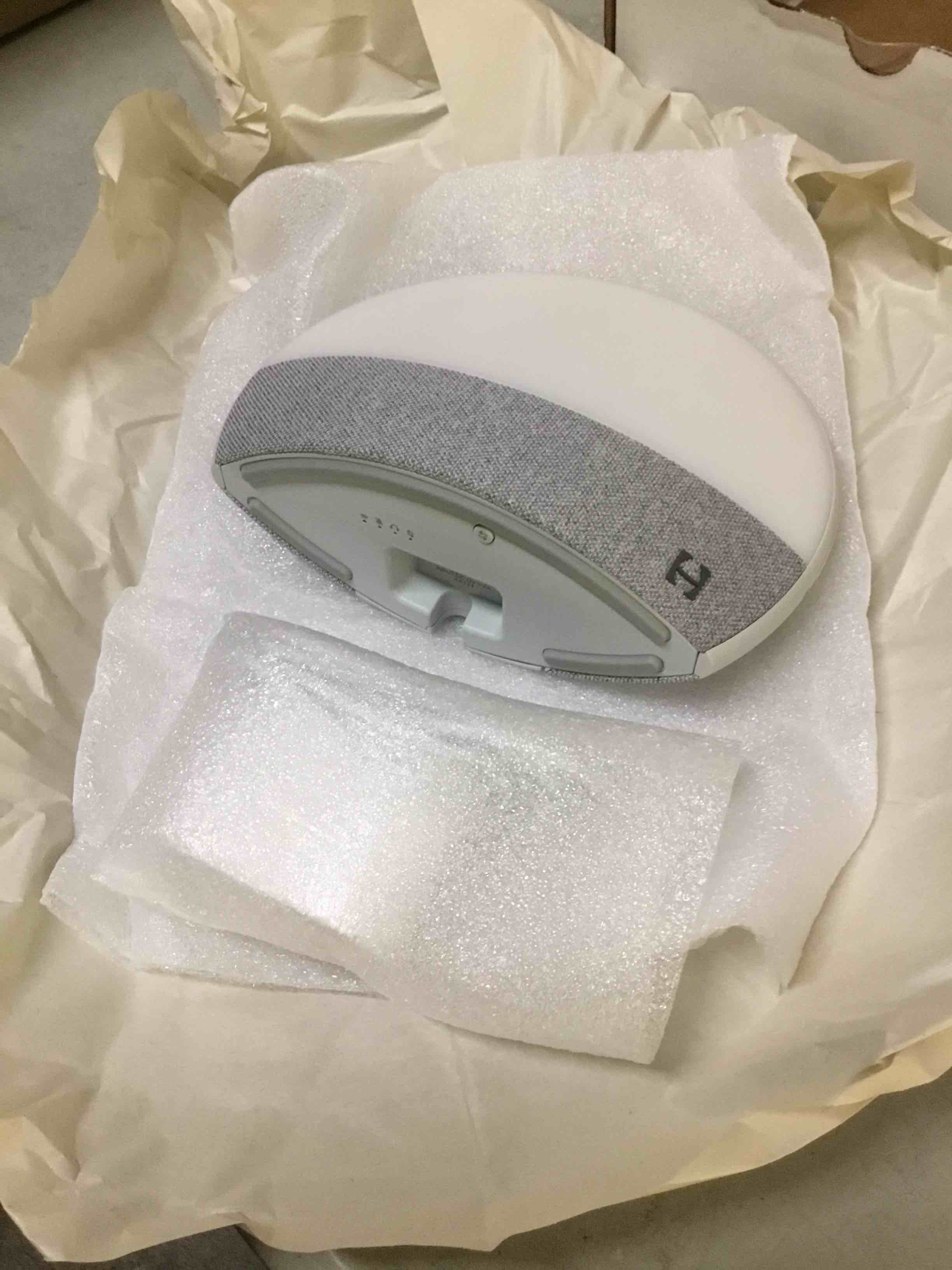 Condition photo showing New/Like New for hatch restore gen 1 smart sleep sound machine & sunrise alarm clock
