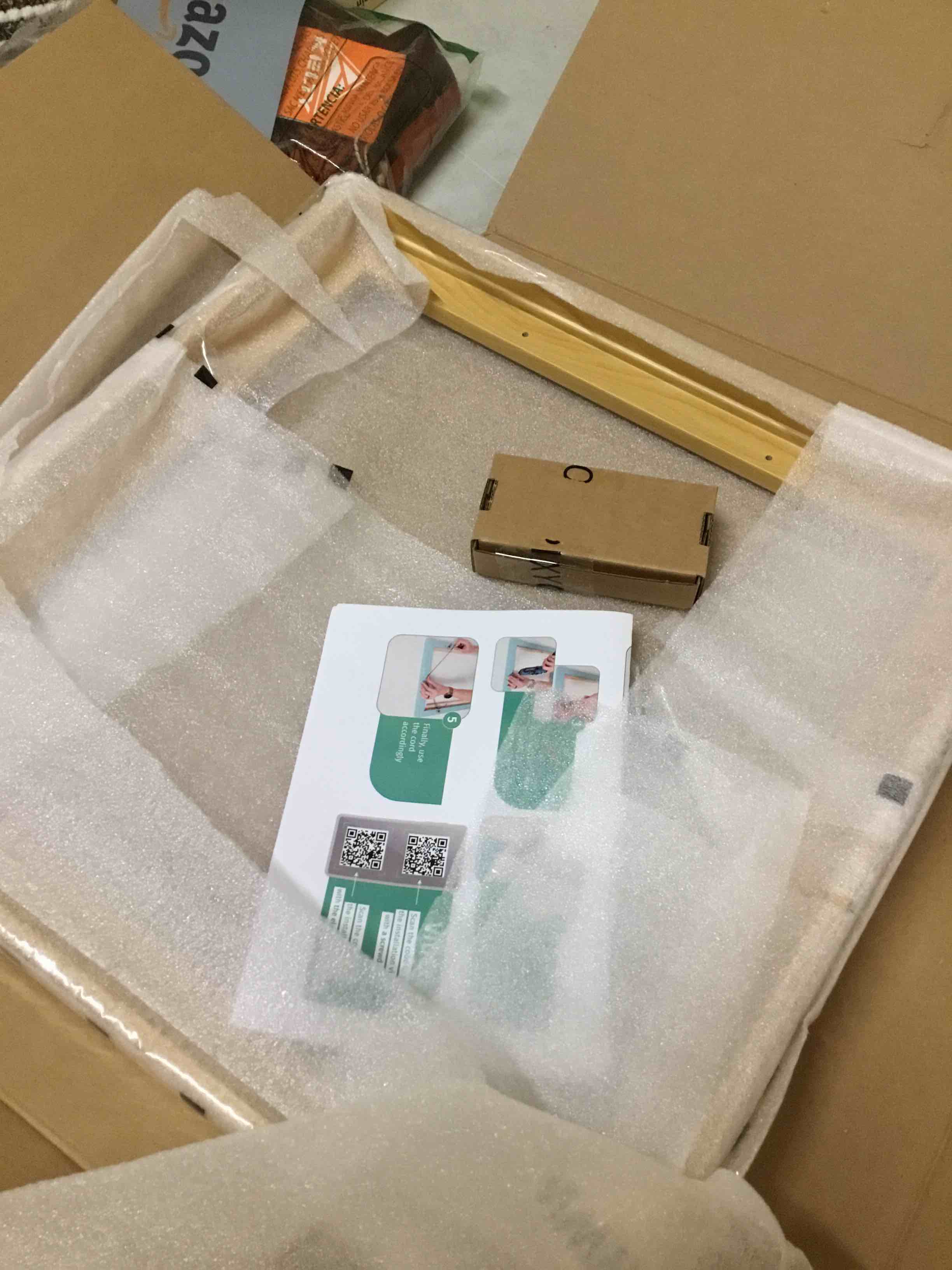 Condition photo showing New/Like New for pixy canvas floater frame 16x16 for 3/4 (0.75) inch deep canvas paintings/canvas prints/wood canvas 