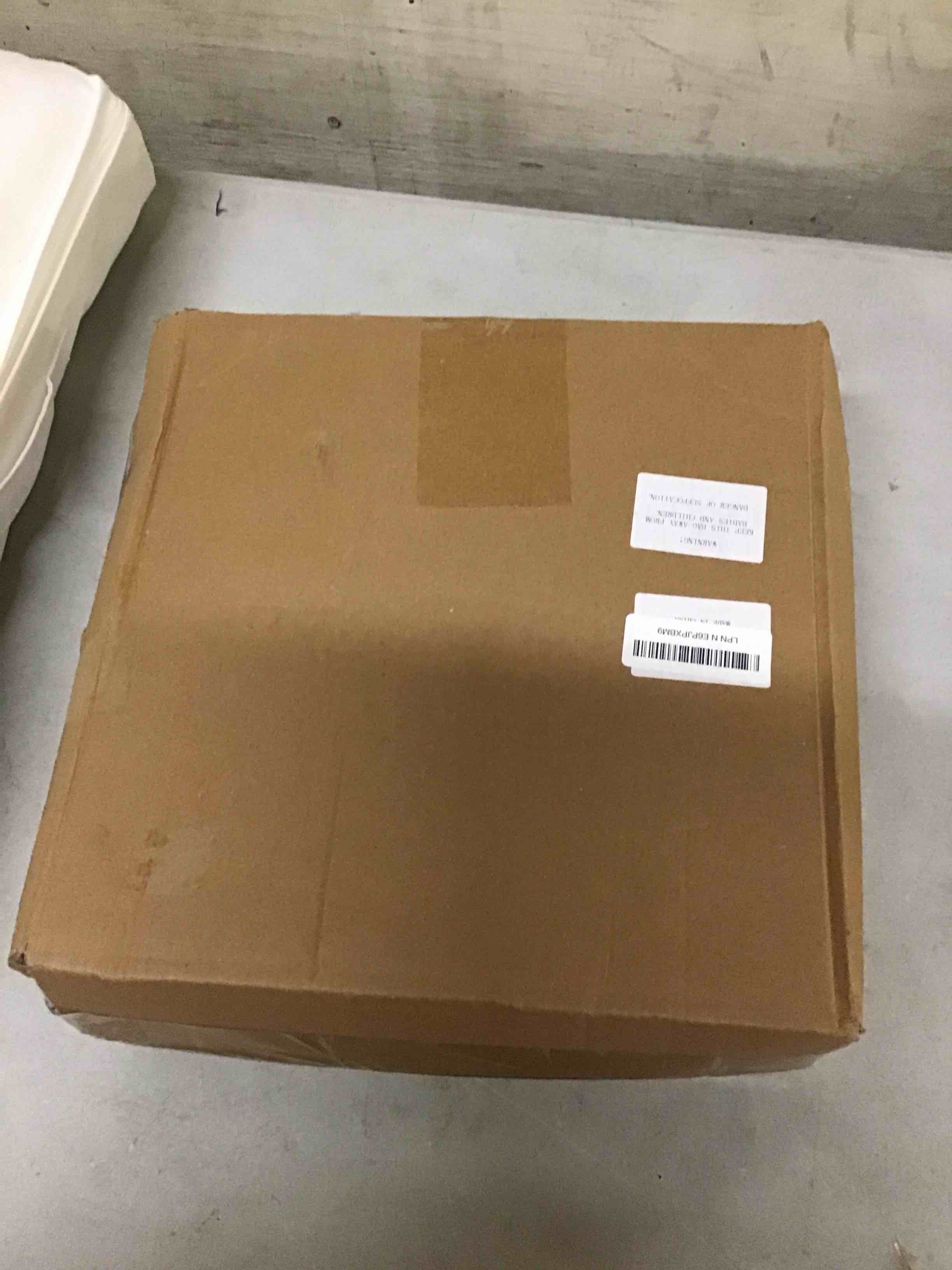 https://s3.amazonaws.com/lotting-images-prod/bidfta/PNK1786863_1782146278723.jpeg