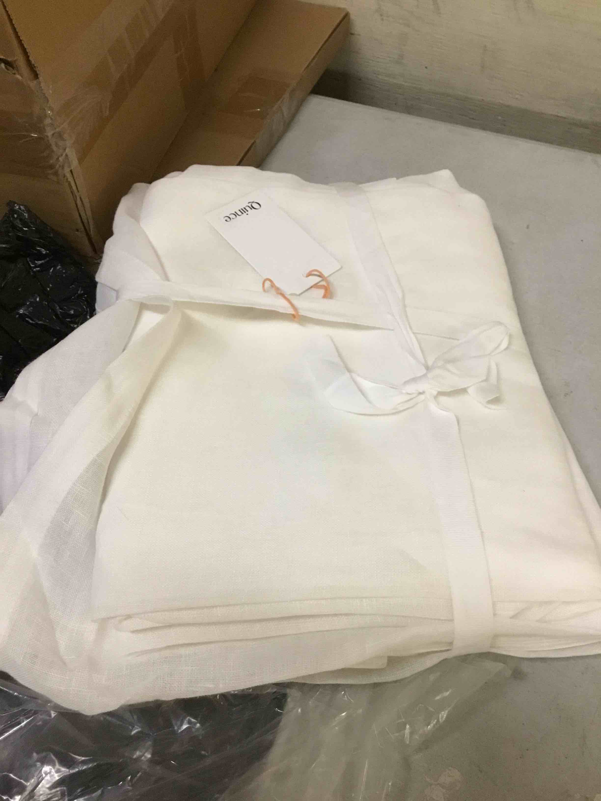 Condition photo showing New/Like New for quince european linen curtain white