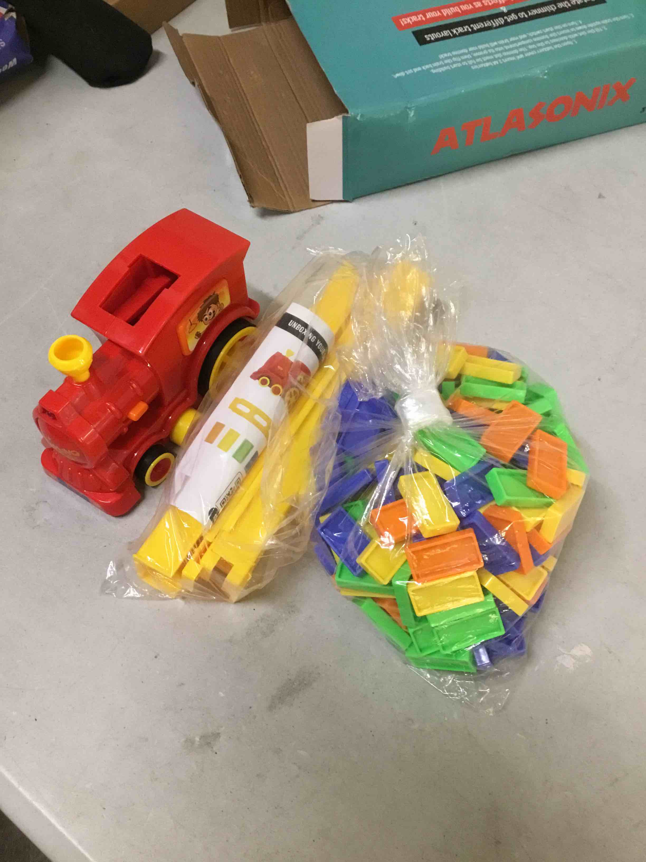 Condition photo showing New/Like New for atlasonix domino train | domino train for kids | dominos for kids - automatic domino laying toy set (300, 220,160 blocks) with colorful dominos - montessori stem toy 220 domino blocks