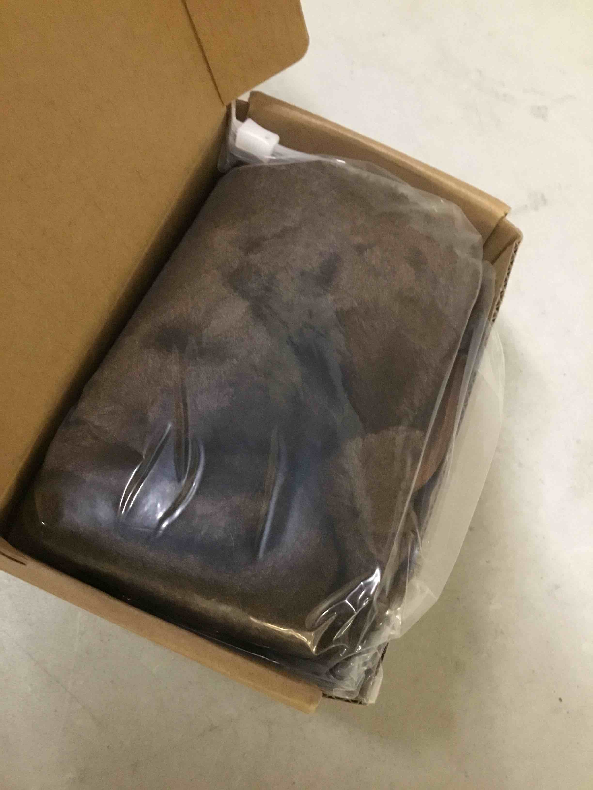 Condition photo showing New/Like New for girth cover for horses- breathable and soft horse cinch cover, girth cover dressage prevents friction and ulcers, absorbs sweat for horse and rider comfort brown 26"