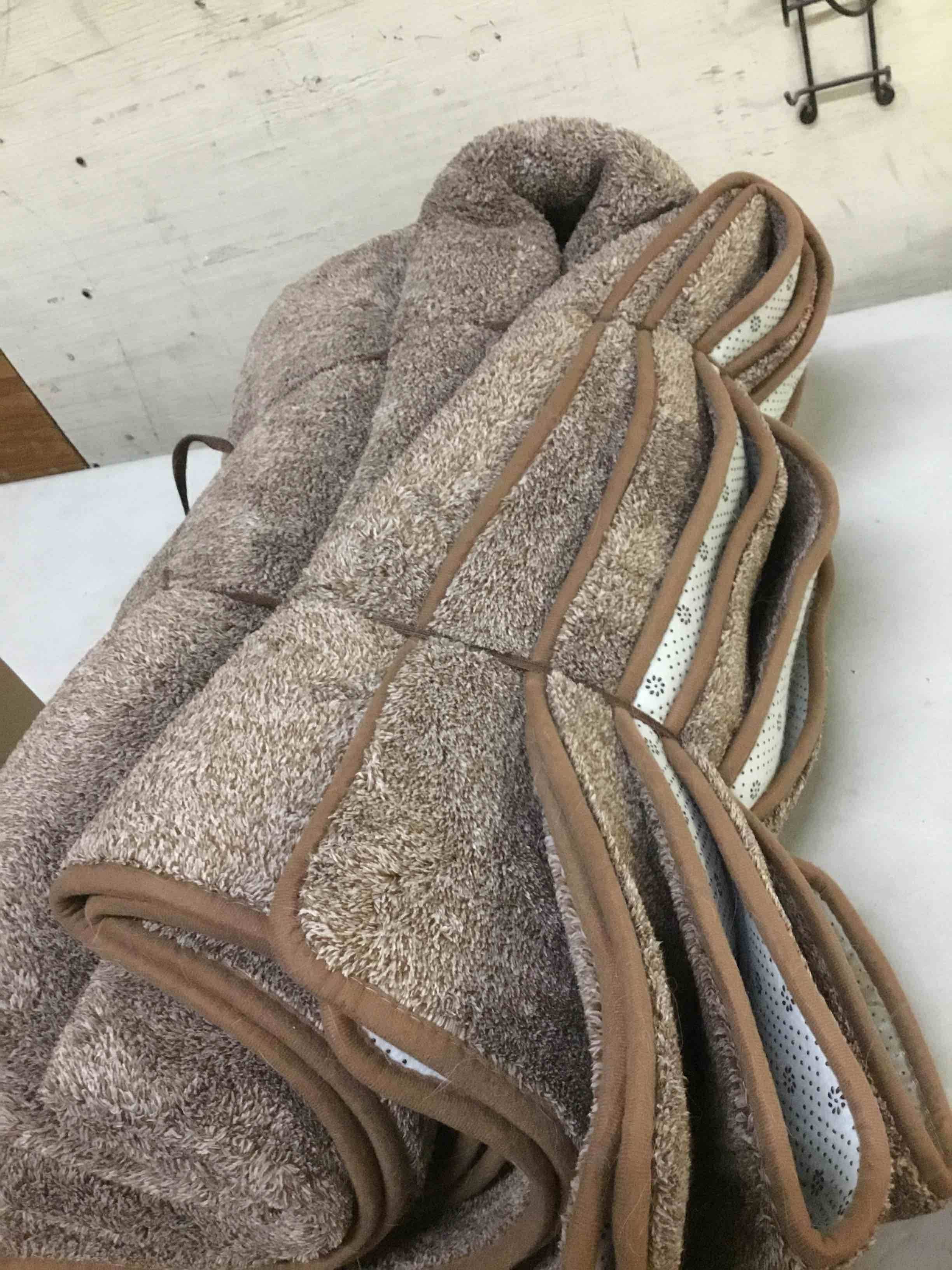 Condition photo showing As Is for keeko area rugs for living room, soft modern memory foam bedroom rug washable indoor rug low pile minimalist non-slip carpet big rugs for kids nursery room home decor brown and white