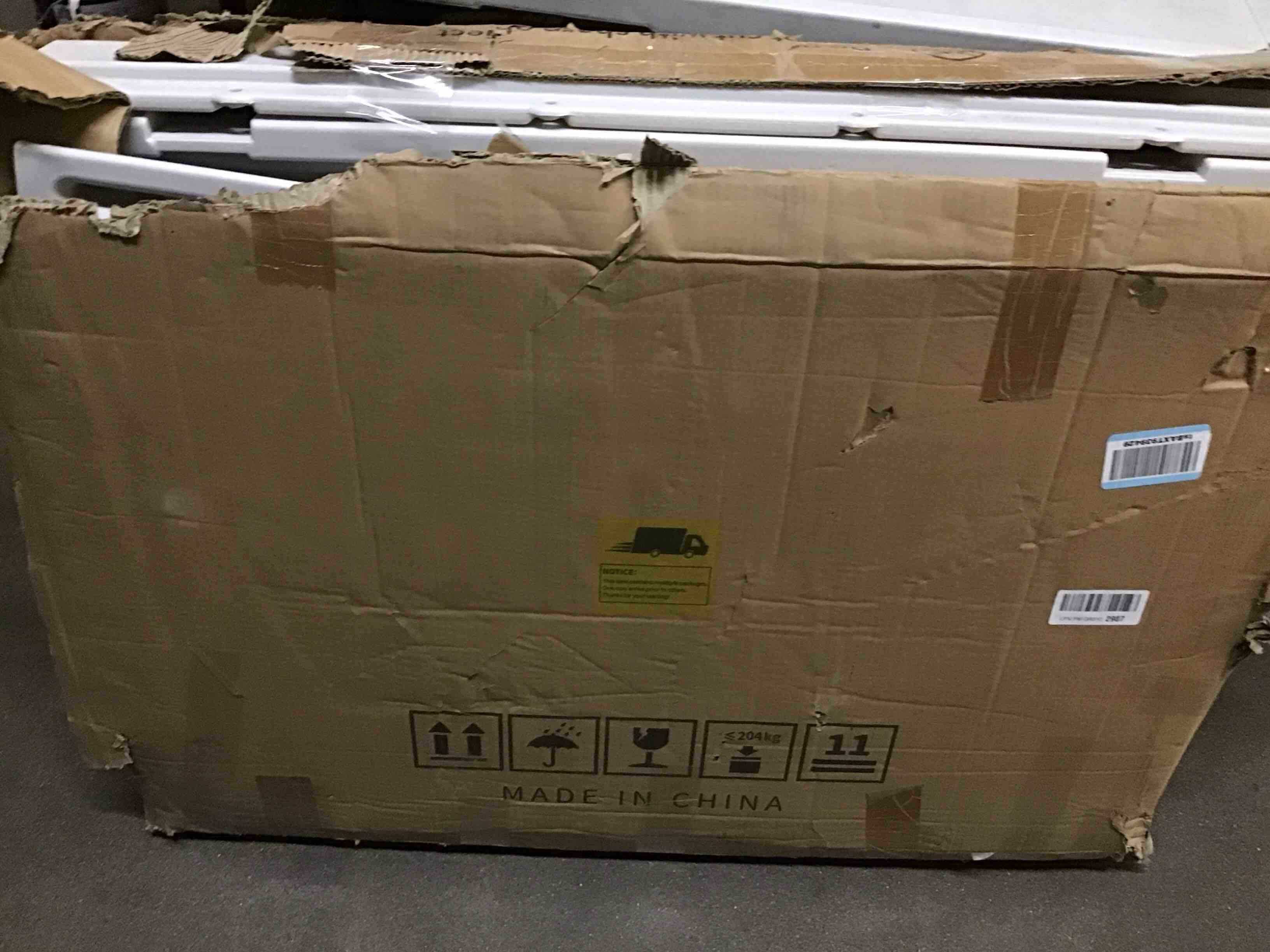 https://s3.amazonaws.com/lotting-images-prod/bidfta/PNK1787715_1783610749211.jpeg