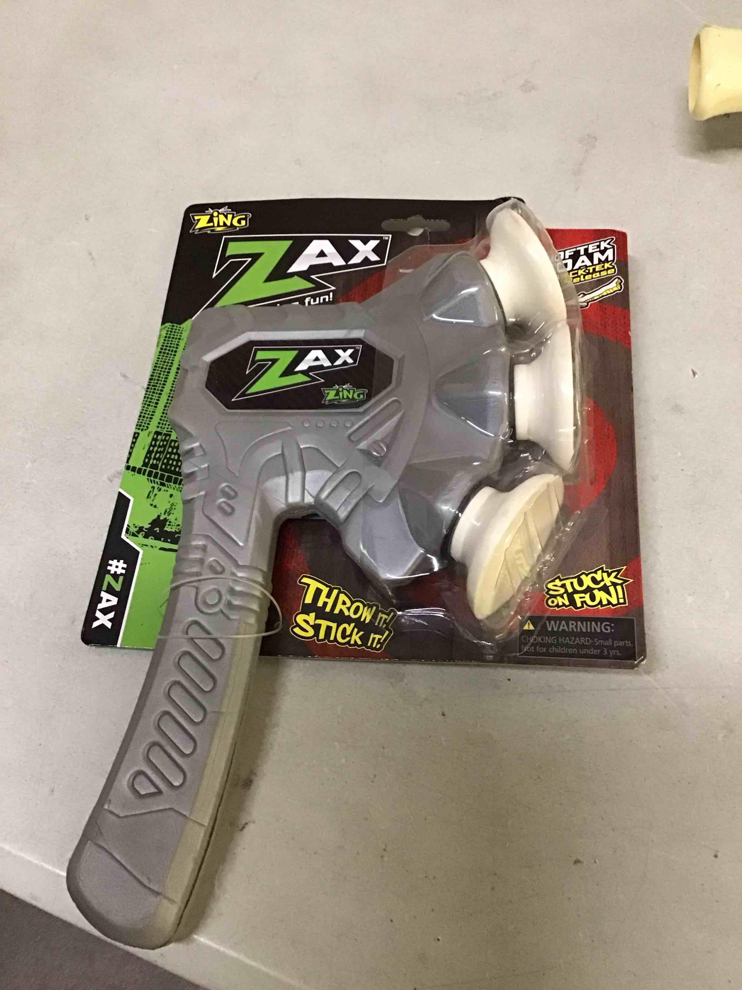 zax - soft and safe foam throwing axe