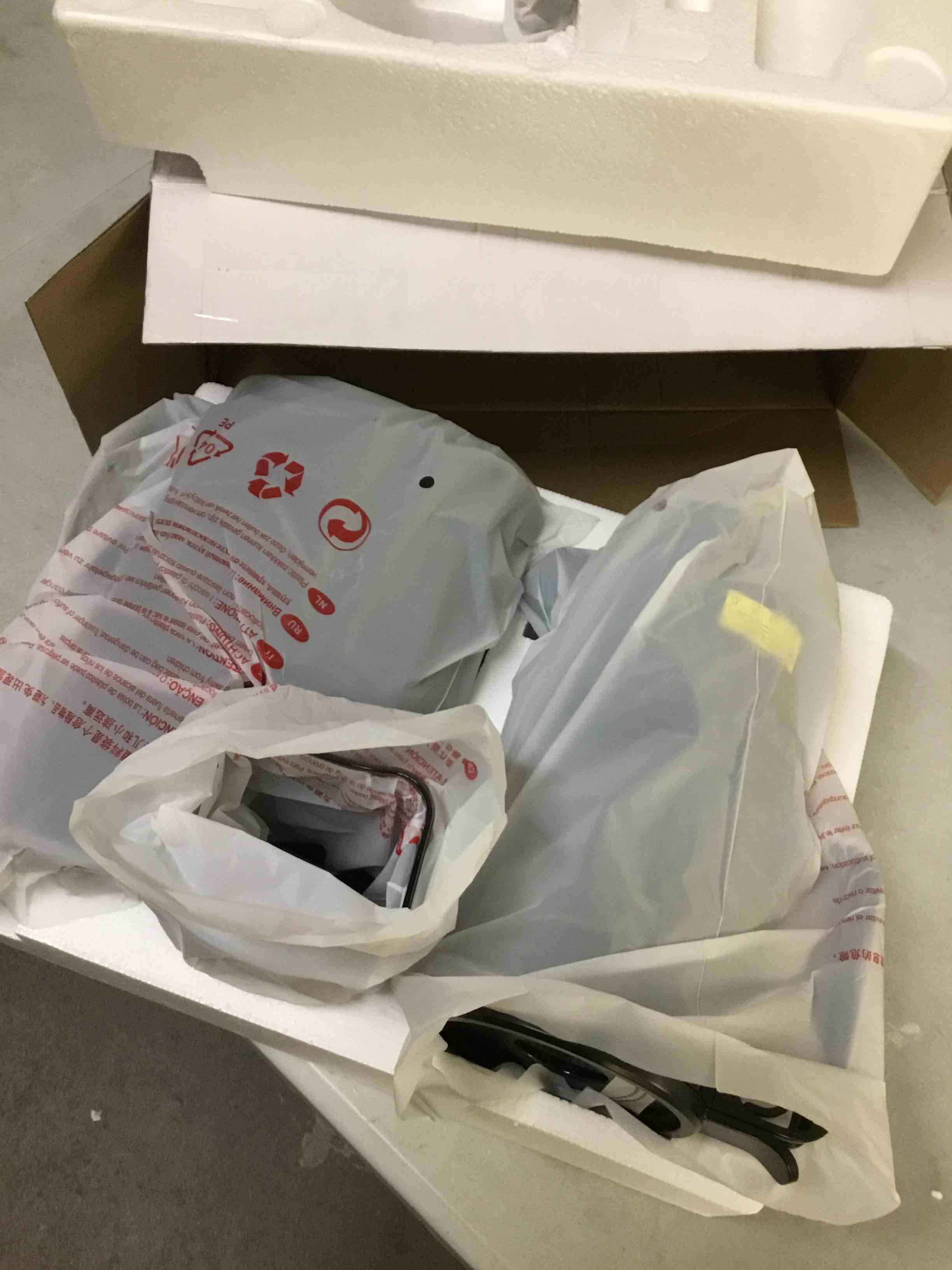 Condition photo showing New/Like New for cold press juicer,slow masticating juicer machines with 5.3" large feed chute for most fruits and vegetables,easy to clean lemon orange juicer with 250w motor and high juice yield (obsidian black)