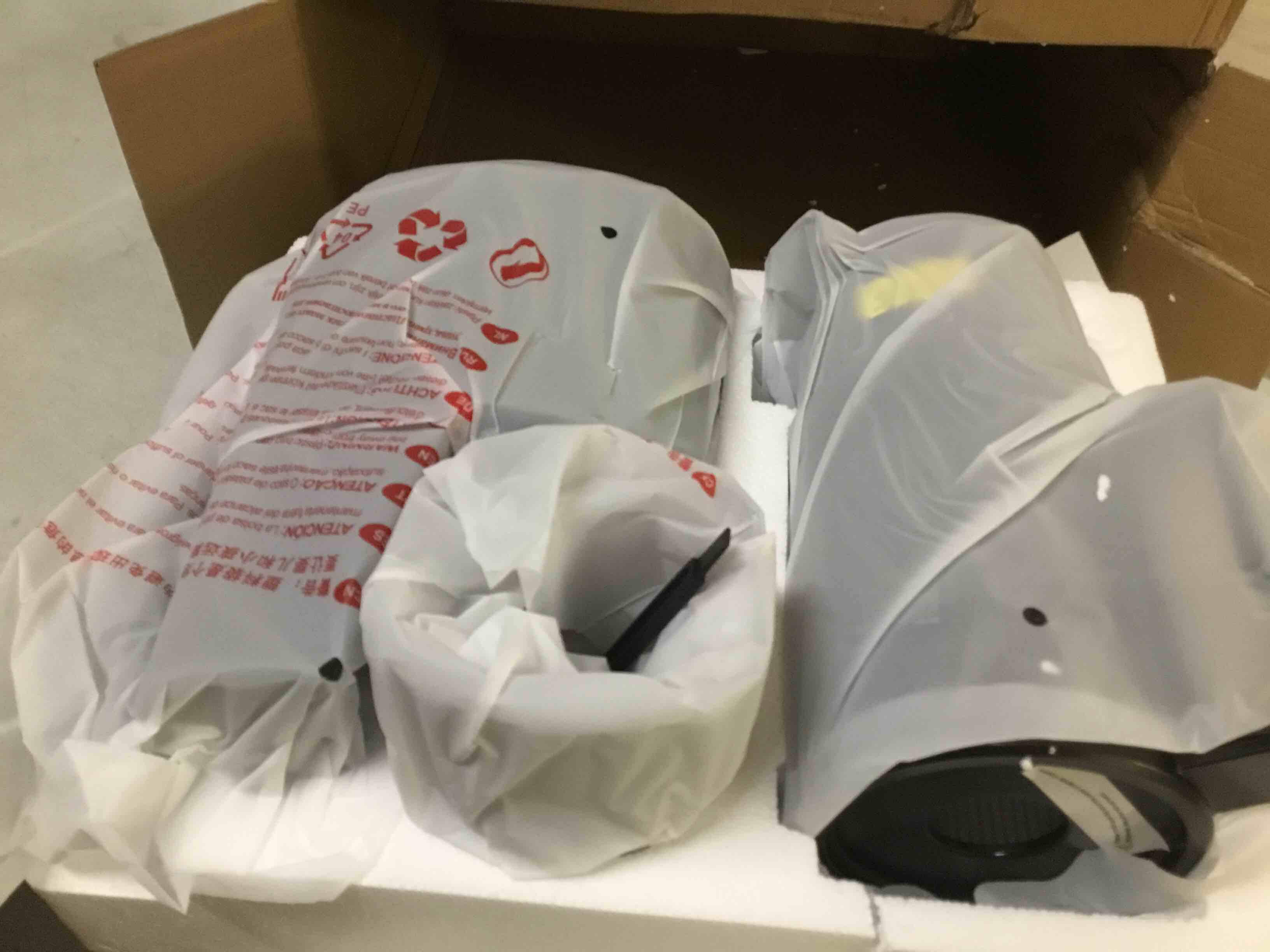 Condition photo showing New/Like New for cold press juicer,slow masticating juicer machines with 5.3" large feed chute for most fruits and vegetables,easy to clean lemon orange juicer with 250w motor and high juice yield (obsidian black)