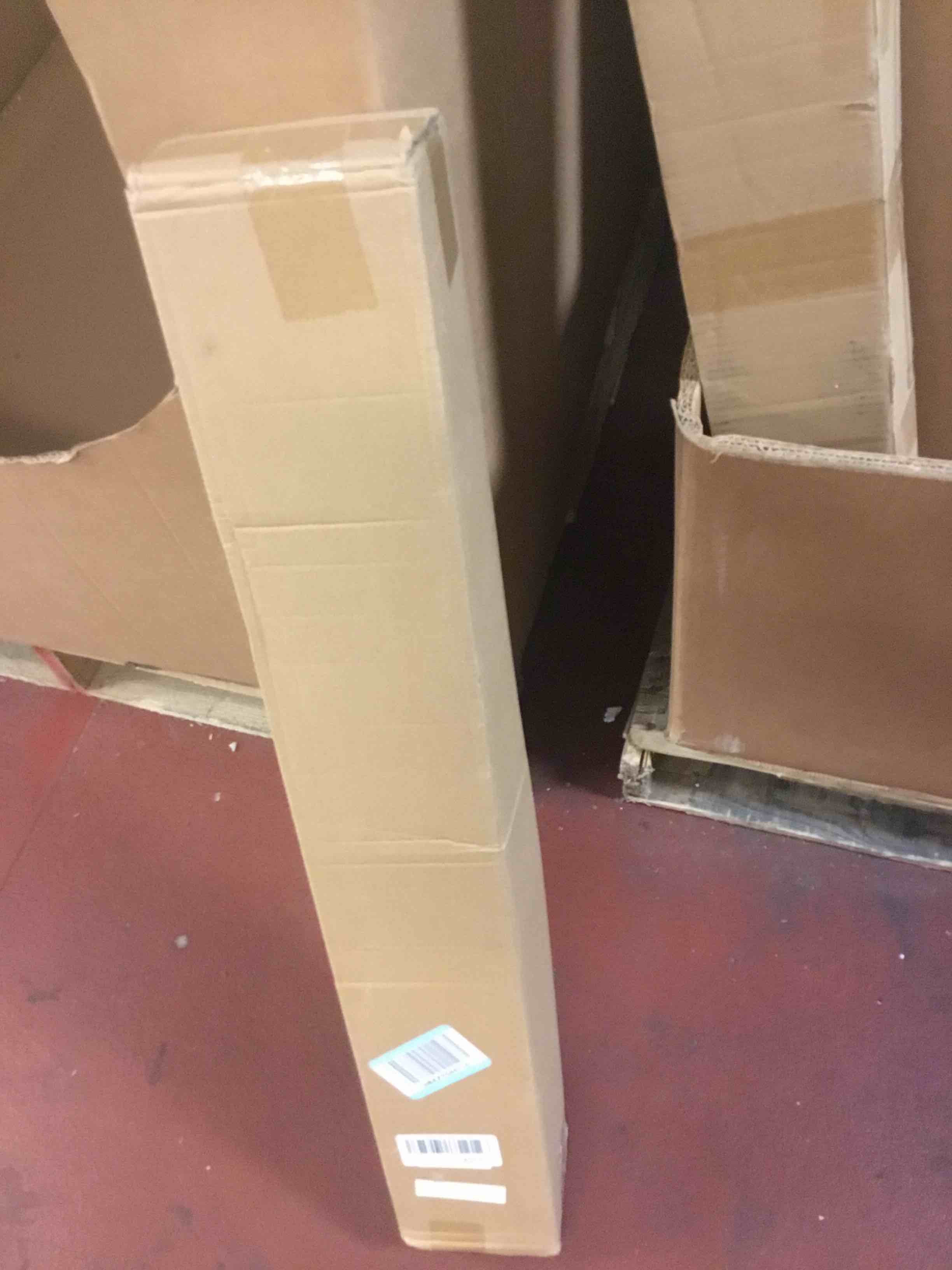 https://s3.amazonaws.com/lotting-images-prod/bidfta/PNK1789206_1750278856651.jpeg