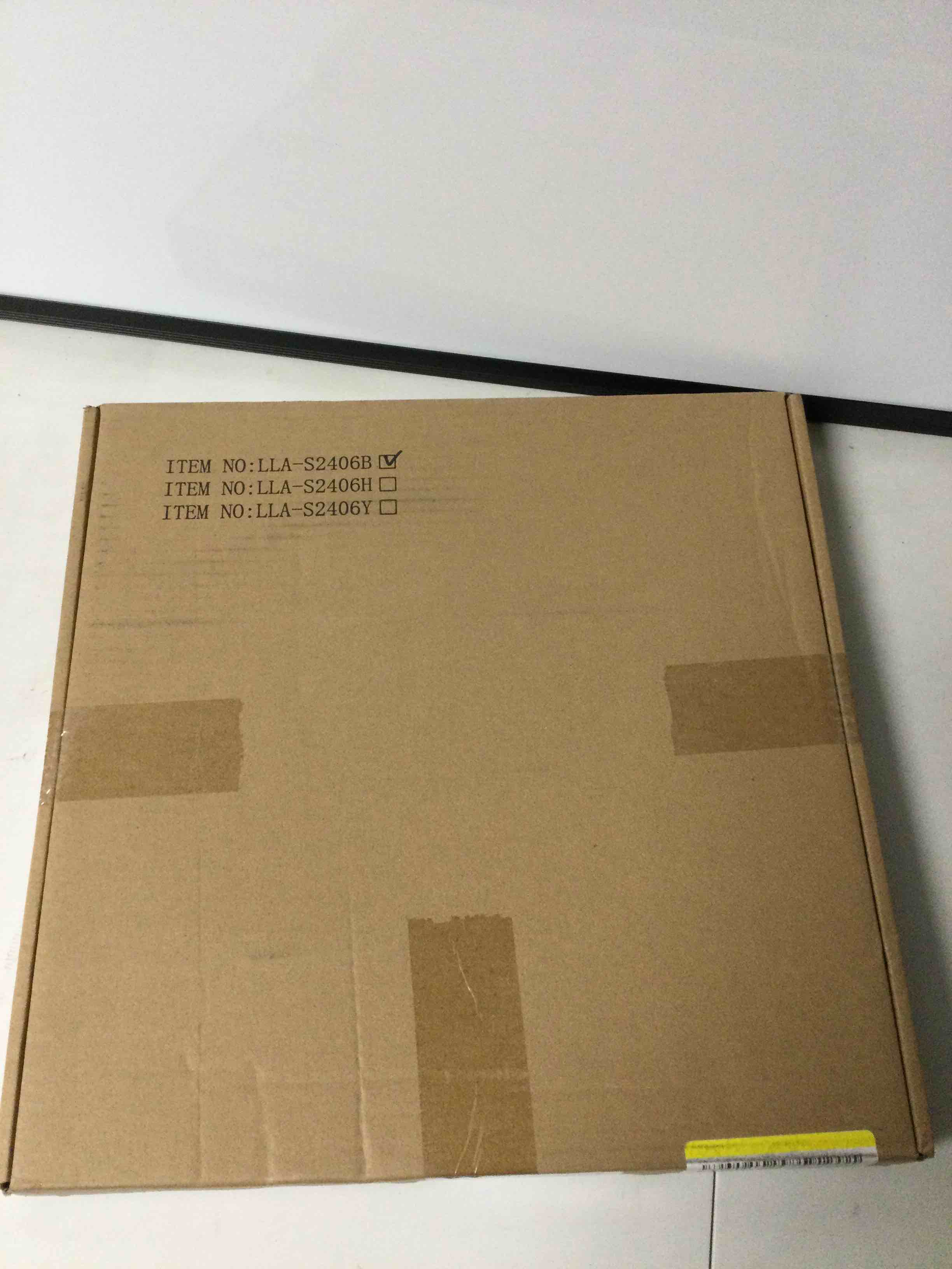 https://s3.amazonaws.com/lotting-images-prod/bidfta/PNK1789801_1754326606988.jpeg