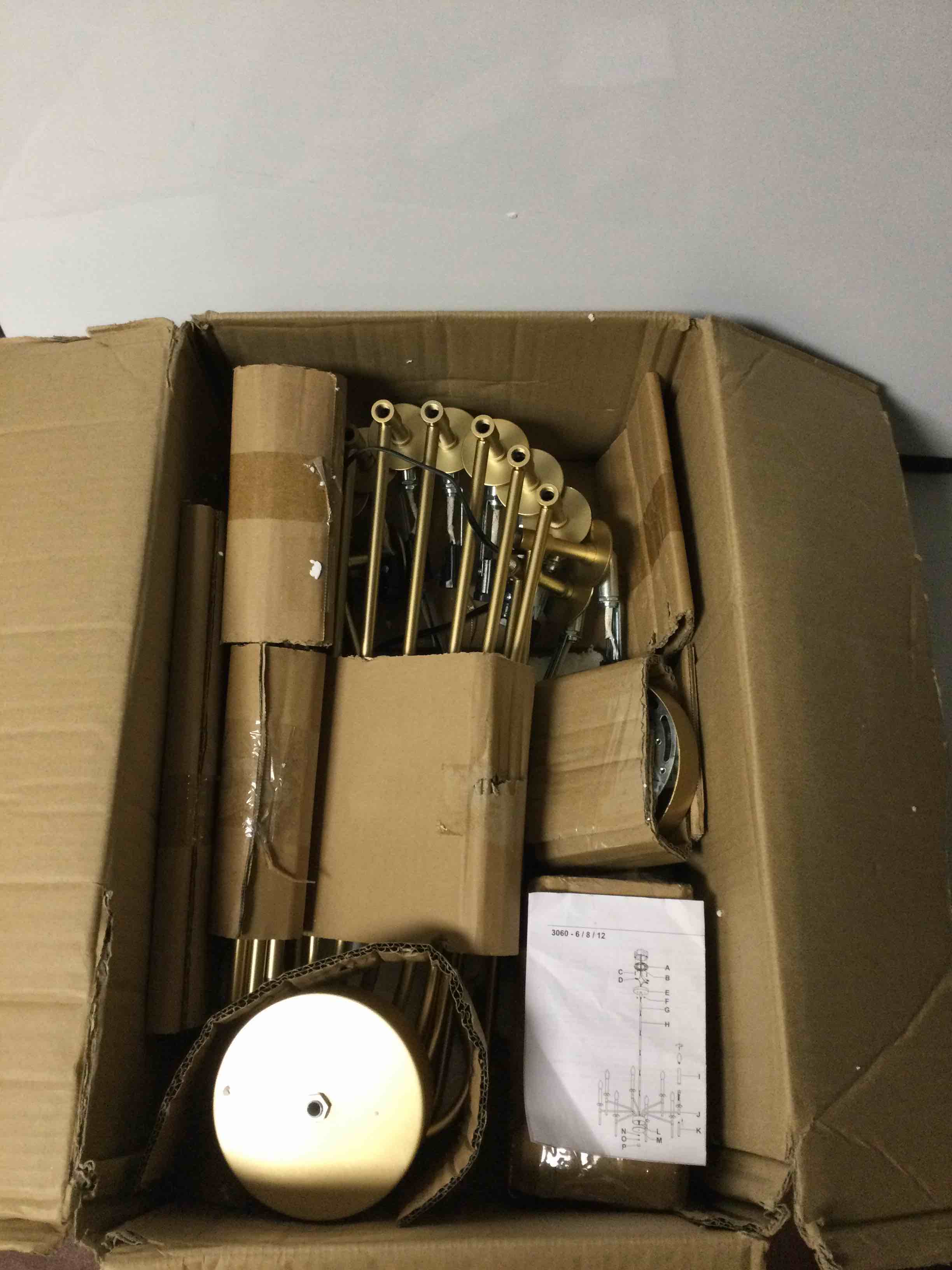 https://s3.amazonaws.com/lotting-images-prod/bidfta/PNK1789951_1755617764854.jpeg