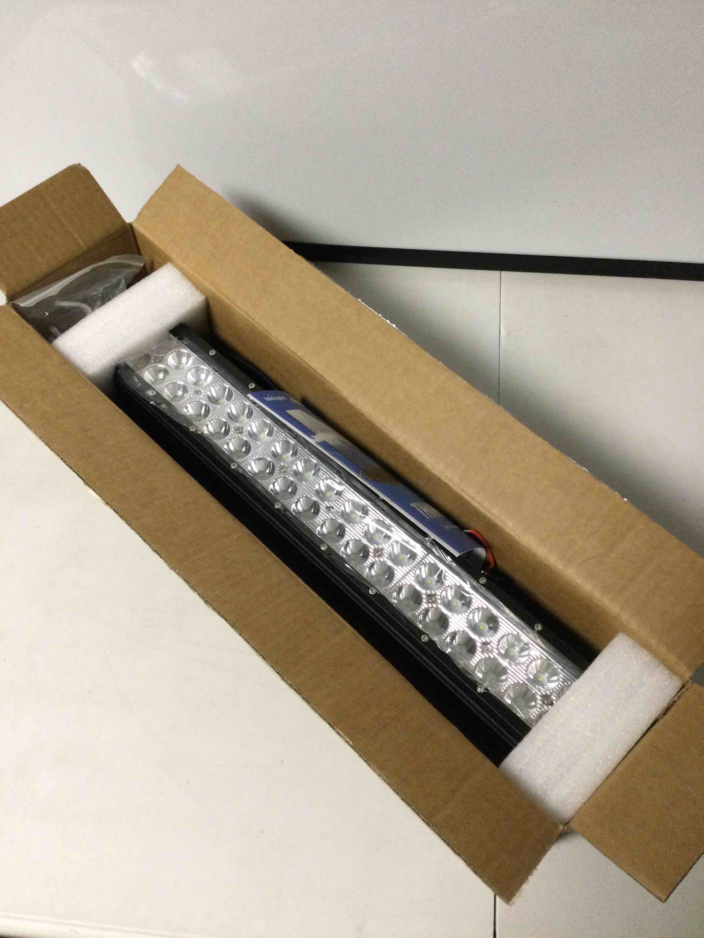 https://s3.amazonaws.com/lotting-images-prod/bidfta/PNK1790006_1756235787889.jpeg