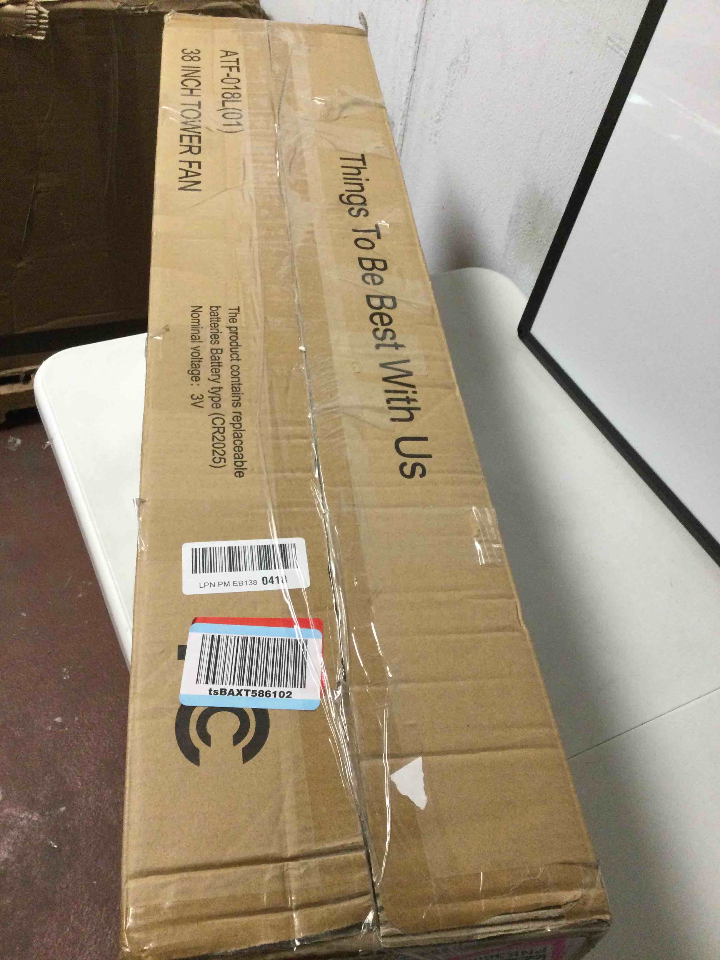 https://s3.amazonaws.com/lotting-images-prod/bidfta/PNK1790024_1756314917330.jpeg