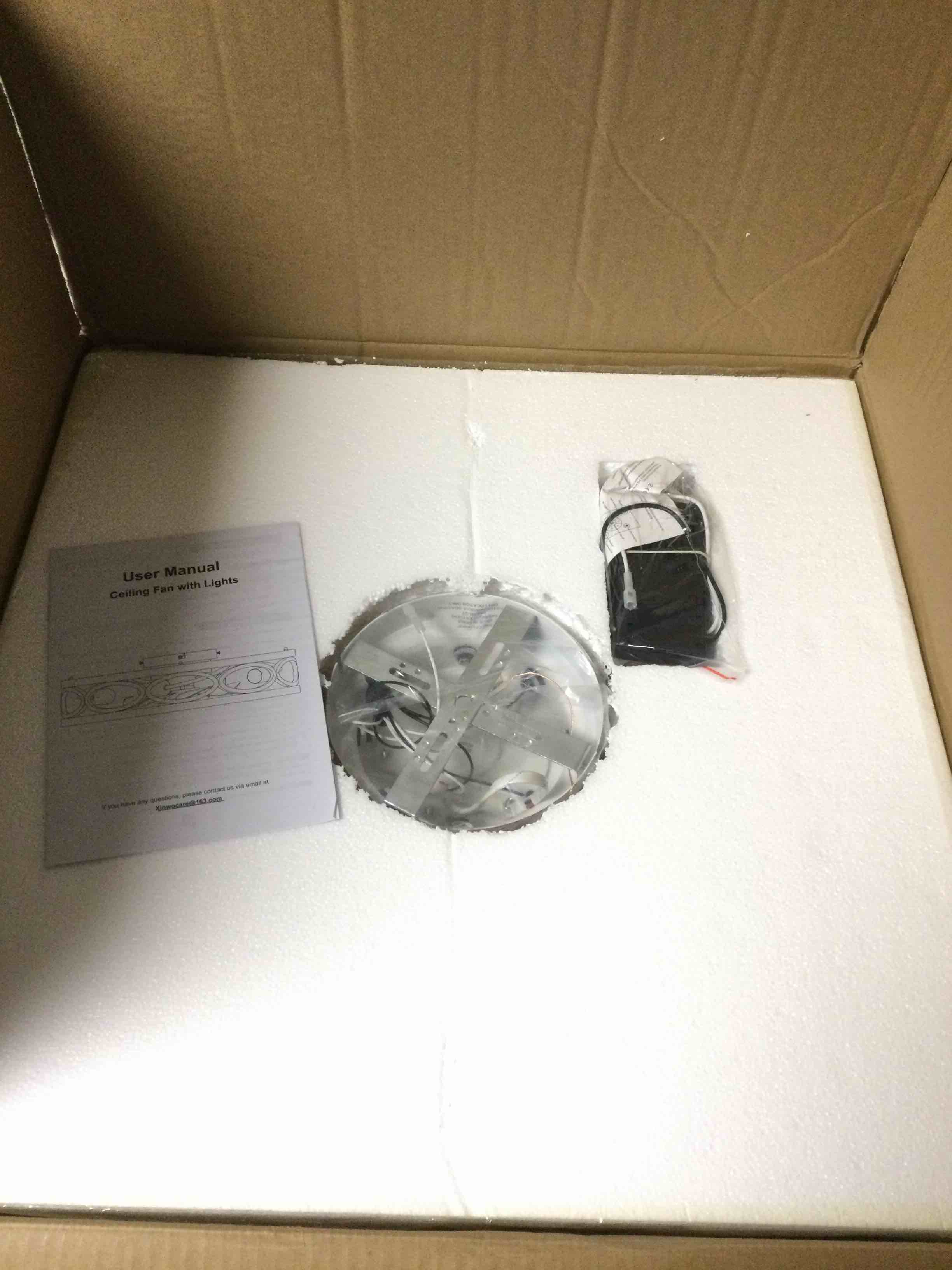 https://s3.amazonaws.com/lotting-images-prod/bidfta/PNK1790120_1757357717948.jpeg