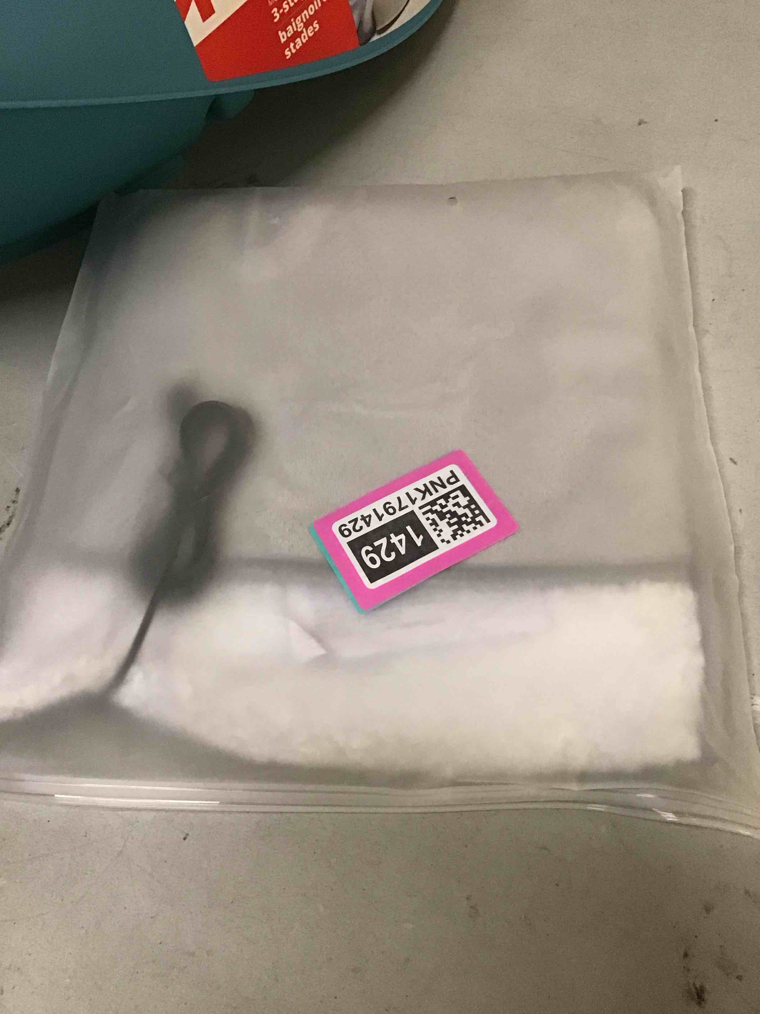 Condition photo showing As Is for ( incomplete missing base ) this cozy electric foot warmer keeps your feet warm and relaxed with soft fleece, fluffy sherpa lining, and convenient usb power.”